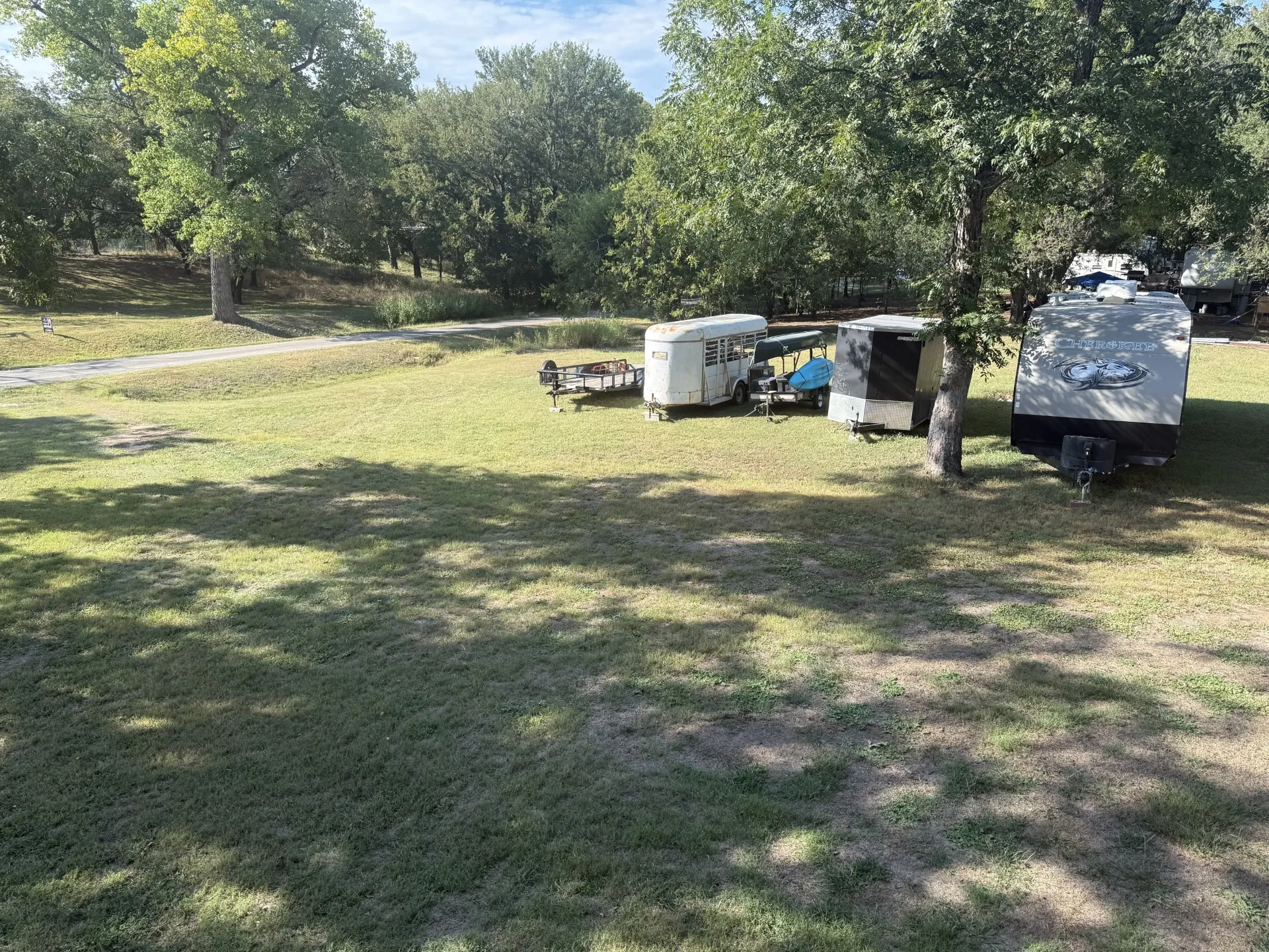 Single Family Residence For Sale in Parker County , 7077 Cherokee Trail, Weatherford, Texas 76087, 2 Bedroom, 1 Bathroom, Garage spaces, 890 Sqft, built in 0, Price $158,000, mls#21066535, Real Estate Agent in Weatherford, Homes For Sale in Parker county, Homes For Sale in Weatherford, Realtor in Weatherford Texas, Real Estate Brokerage Independent Realty Texas, Luminita Cordes Realtor
