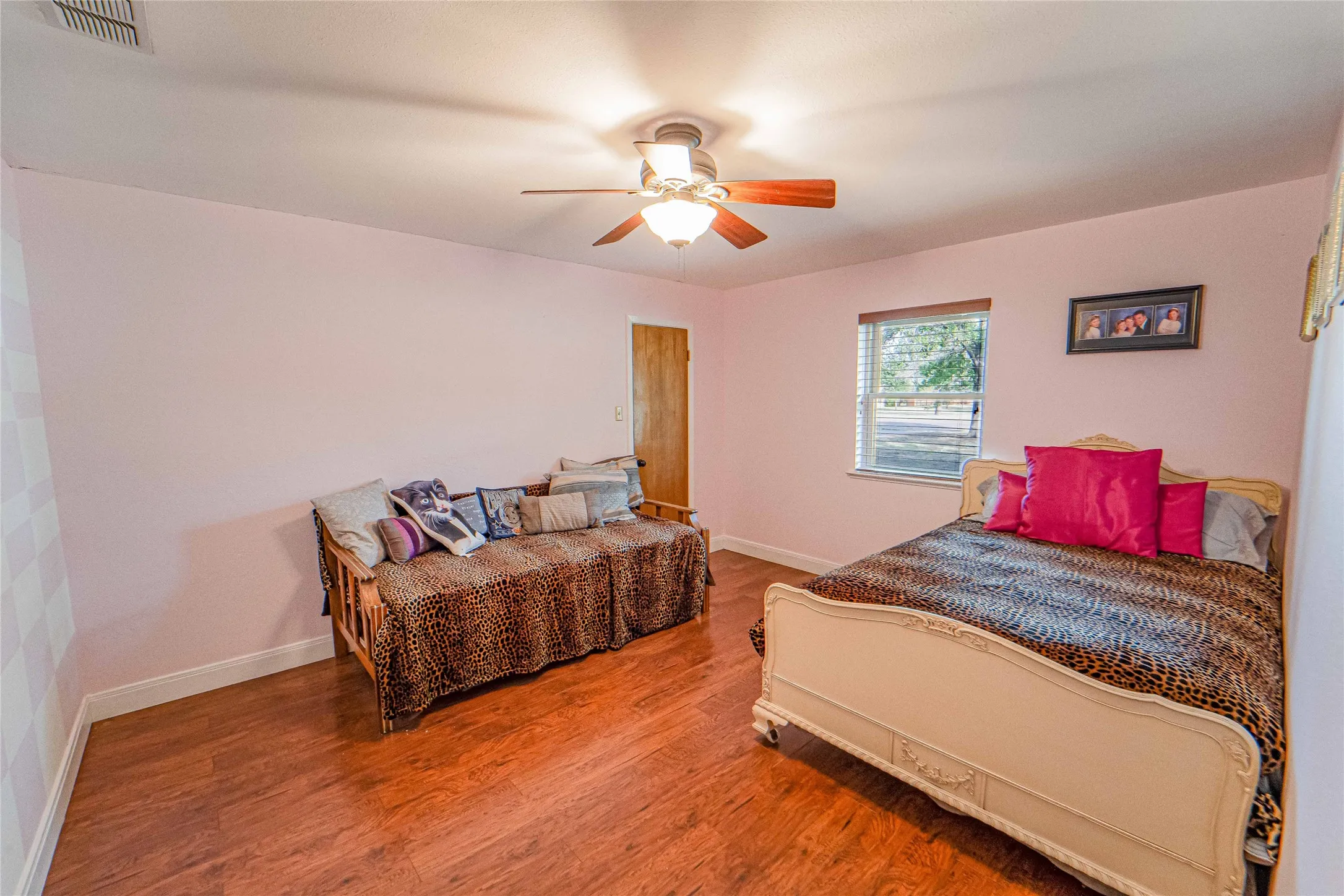 Guest bedroom #2