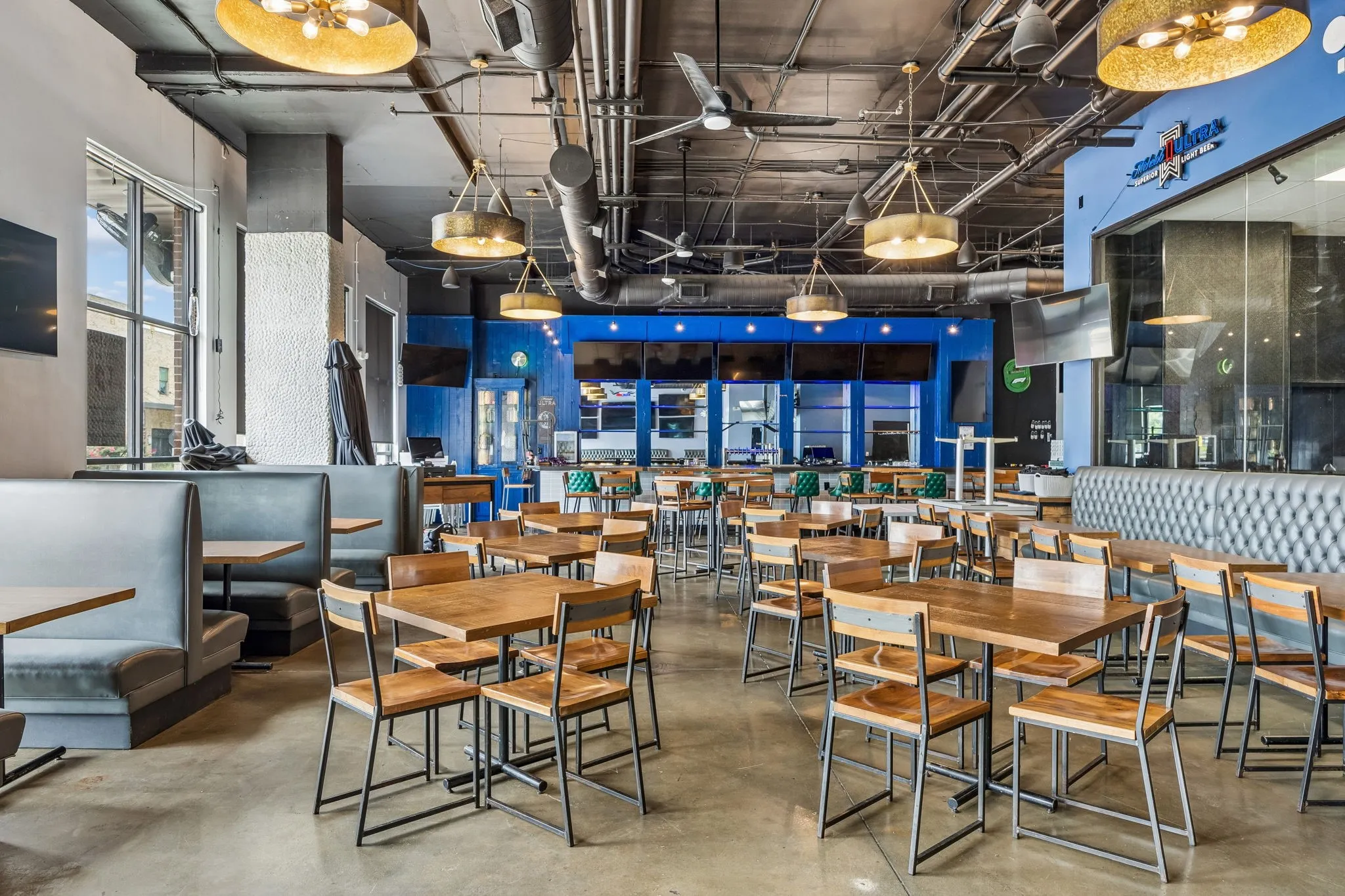 Table seating