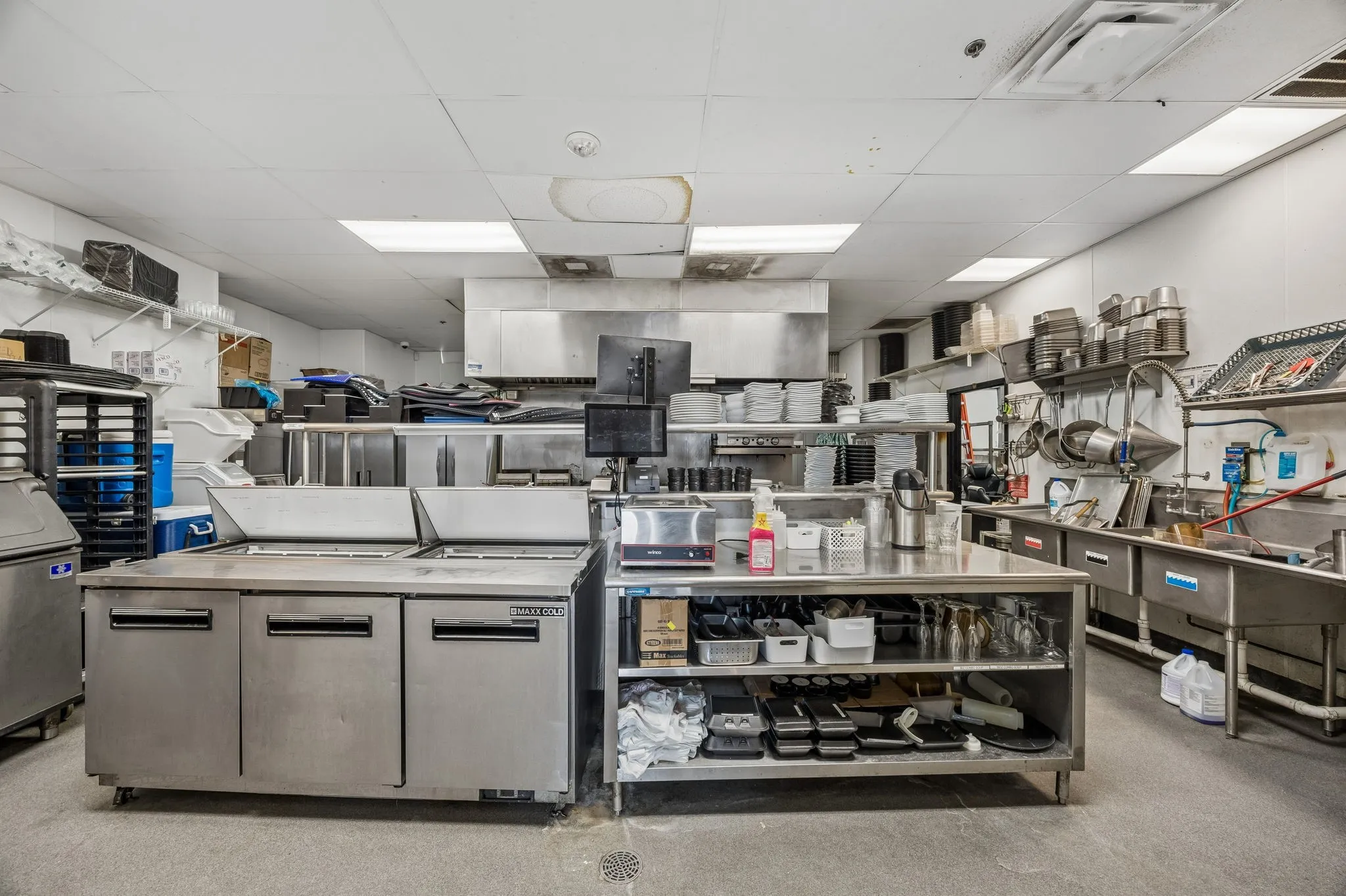 Retail For Rent in Denton County , 400 S Oak Street 100, Roanoke, Texas 76262, 0, 0, Garage spaces, 0 Sqft, built in 2019, Preowned, mls#21070725, Real Estate Agent in Roanoke, Homes For Rent in Denton county, Homes For Rent in Roanoke, Realtor in Roanoke Texas, Real Estate Brokerage Independent Realty Texas, Luminita Cordes Realtor