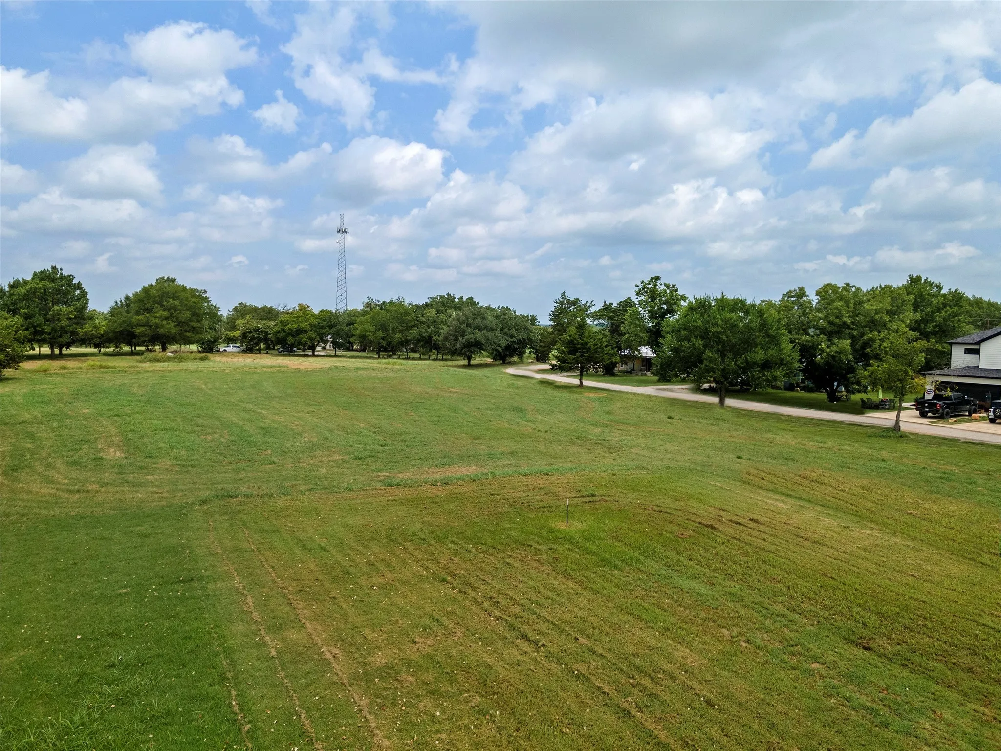 Single Family Residence For Sale in Wise County , 102 N Mesquite Street, Paradise, Texas 76073, 4 Bedroom, 2 Bathroom, 2 Garage spaces, 2,004 Sqft, built in 1970, Preowned, mls#21072318, Real Estate Agent in Paradise, Homes For Sale in Wise county, Homes For Sale in Paradise, Realtor in Paradise Texas, Real Estate Brokerage Independent Realty Texas, Luminita Cordes Realtor