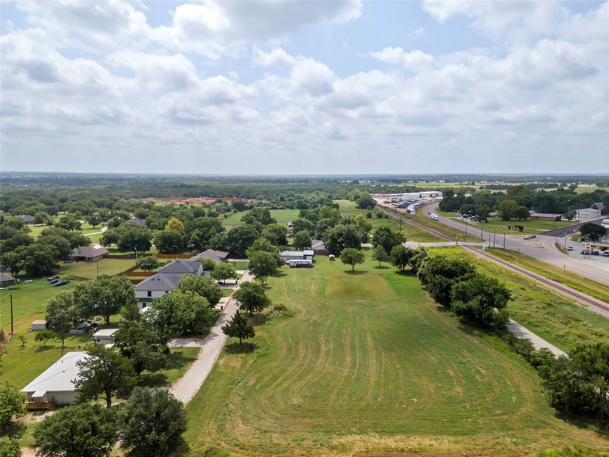 Single Family Residence For Sale in Wise County , 102 N Mesquite Street, Paradise, Texas 76073, 4 Bedroom, 2 Bathroom, 2 Garage spaces, 2,004 Sqft, built in 1970, Preowned, mls#21072318, Real Estate Agent in Paradise, Homes For Sale in Wise county, Homes For Sale in Paradise, Realtor in Paradise Texas, Real Estate Brokerage Independent Realty Texas, Luminita Cordes Realtor