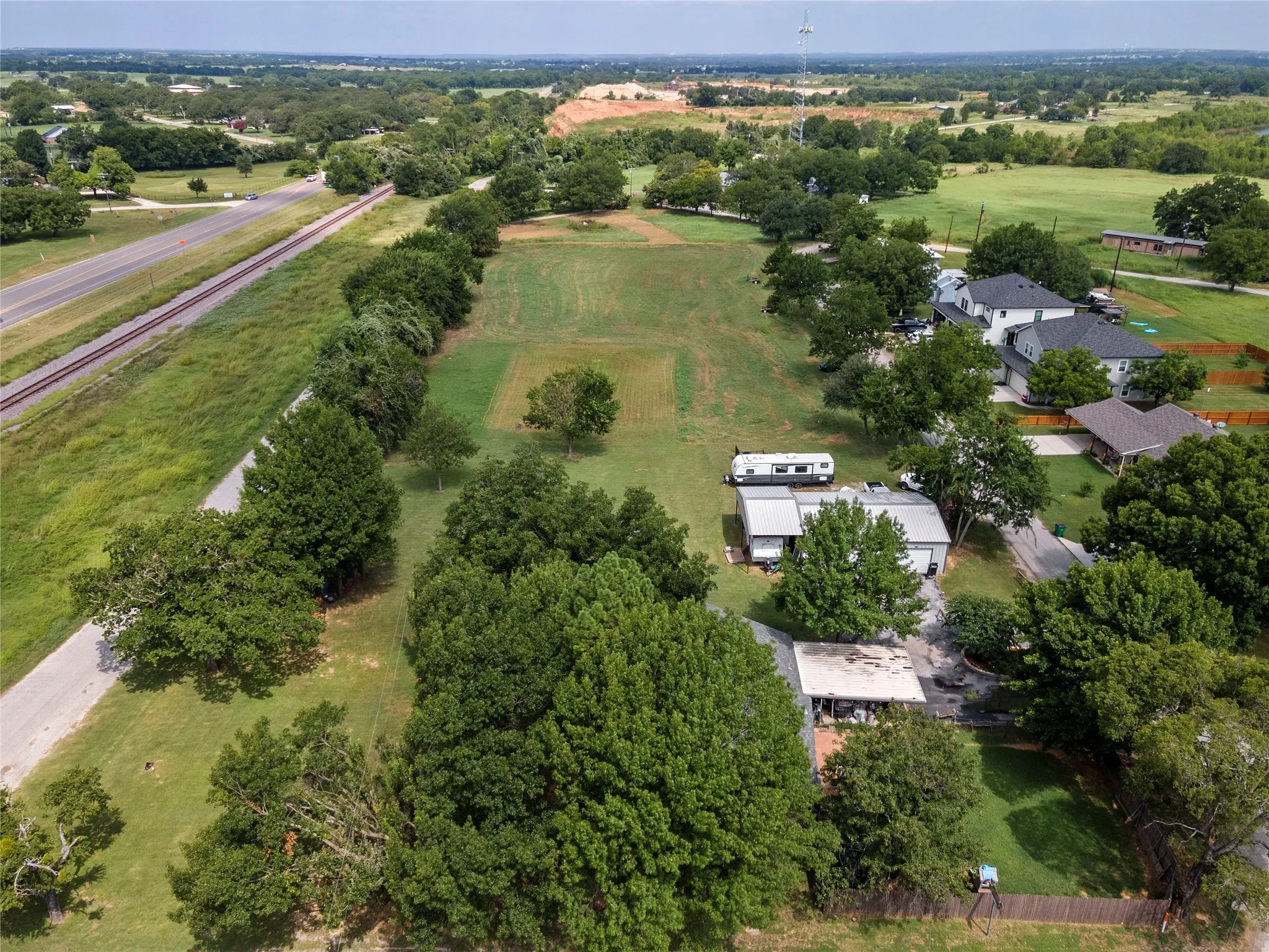 Single Family Residence For Sale in Wise County , 102 N Mesquite Street, Paradise, Texas 76073, 4 Bedroom, 2 Bathroom, 2 Garage spaces, 2,004 Sqft, built in 1970, Preowned, mls#21072318, Real Estate Agent in Paradise, Homes For Sale in Wise county, Homes For Sale in Paradise, Realtor in Paradise Texas, Real Estate Brokerage Independent Realty Texas, Luminita Cordes Realtor