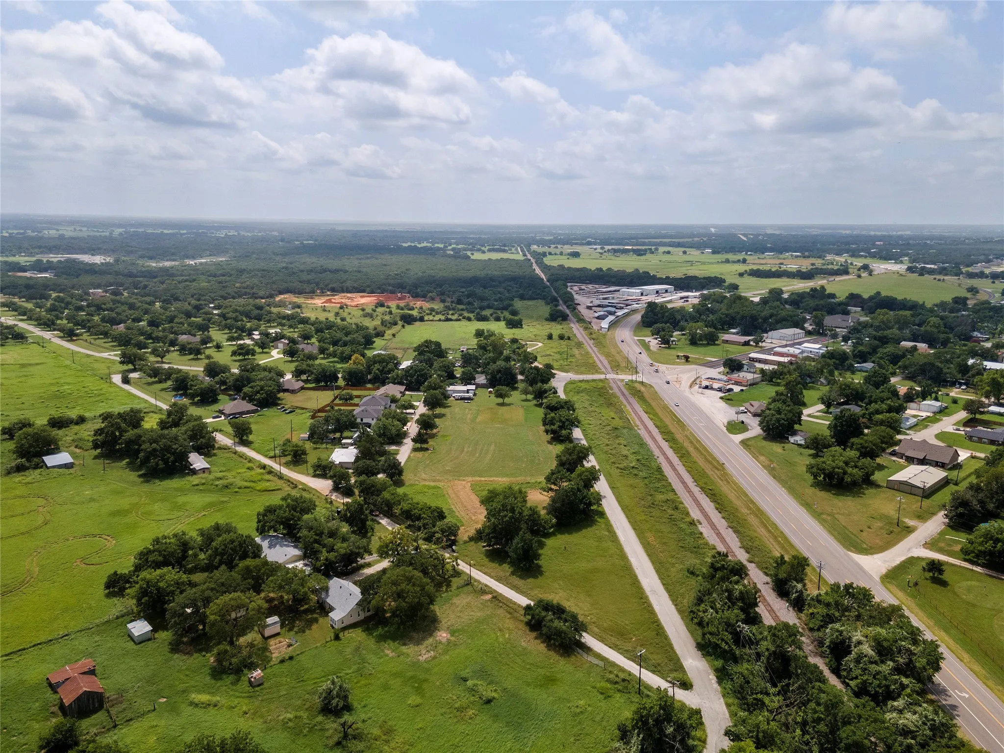 Single Family Residence For Sale in Wise County , 102 N Mesquite Street, Paradise, Texas 76073, 4 Bedroom, 2 Bathroom, 2 Garage spaces, 2,004 Sqft, built in 1970, Preowned, mls#21072318, Real Estate Agent in Paradise, Homes For Sale in Wise county, Homes For Sale in Paradise, Realtor in Paradise Texas, Real Estate Brokerage Independent Realty Texas, Luminita Cordes Realtor