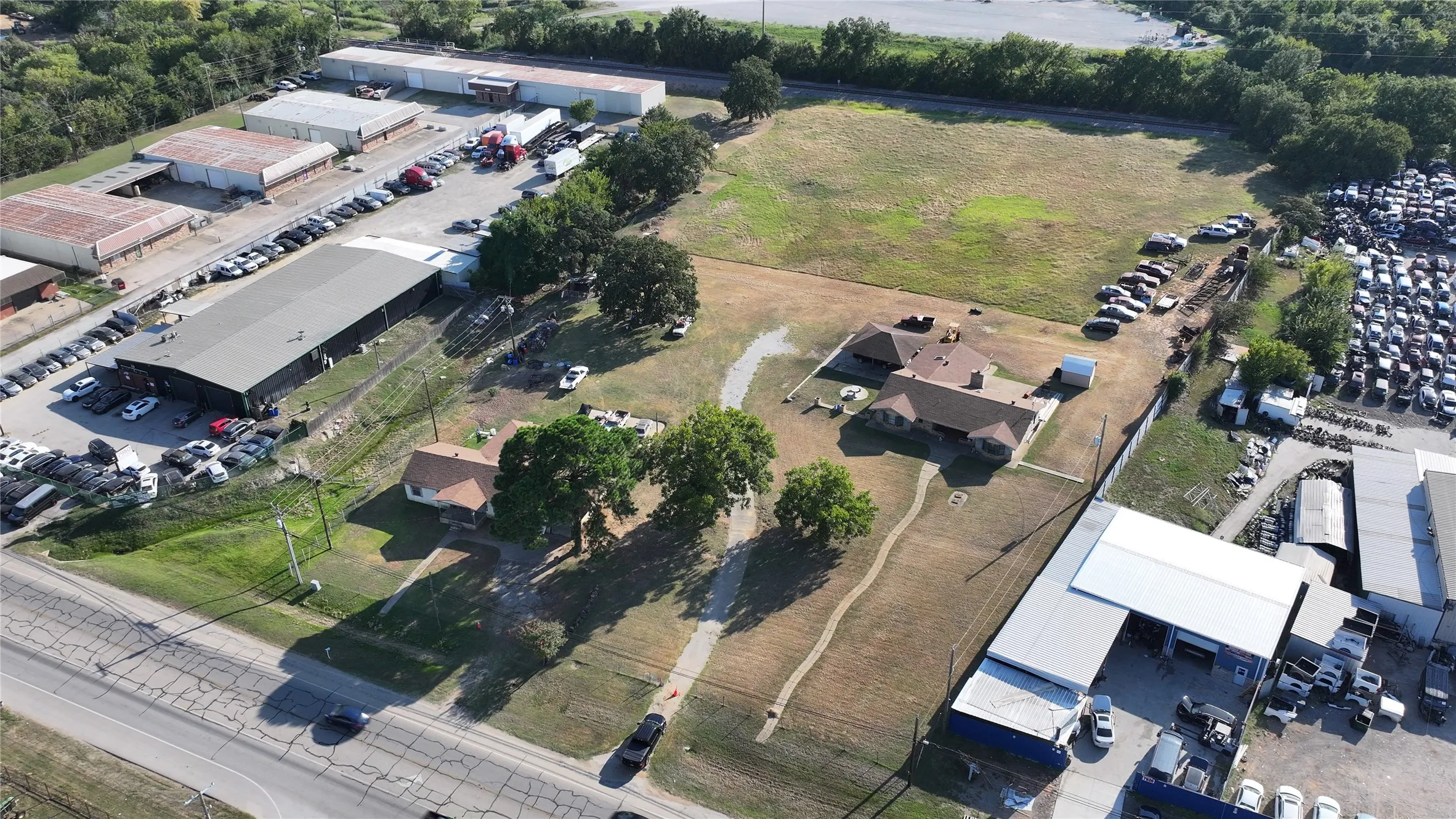 Unimproved Land For Sale in Tarrant County , 7940 Mansfield Highway, Kennedale, Texas 76060, 0, 0, Garage spaces, 0 Sqft, built in 1985, Preowned, mls#21071391, Real Estate Agent in Kennedale, Homes For Sale in Tarrant county, Homes For Sale in Kennedale, Realtor in Kennedale Texas, Real Estate Brokerage Independent Realty Texas, Luminita Cordes Realtor