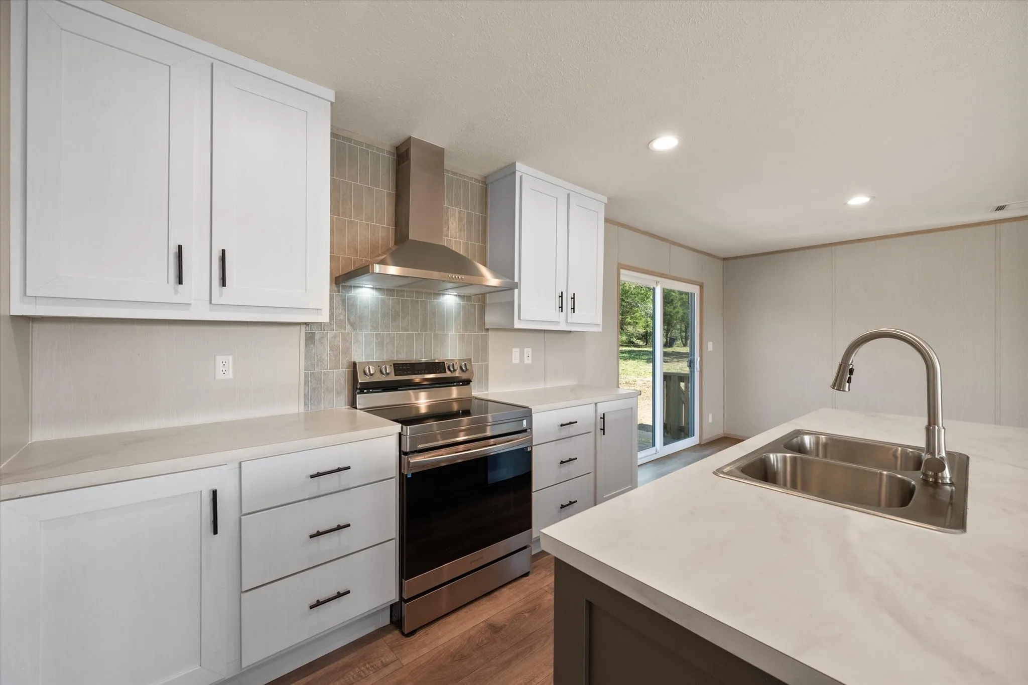 Mobile Home For Sale in Navarro County , 1499 SE CR 3135, Corsicana, Texas 75109, 3 Bedroom, 2 Bathroom, Garage spaces, 1,568 Sqft, built in 2025, mls#21072523, Real Estate Agent in Corsicana, Homes For Sale in Navarro county, Homes For Sale in Corsicana, Realtor in Corsicana Texas, Real Estate Brokerage Independent Realty Texas, Luminita Cordes Realtor