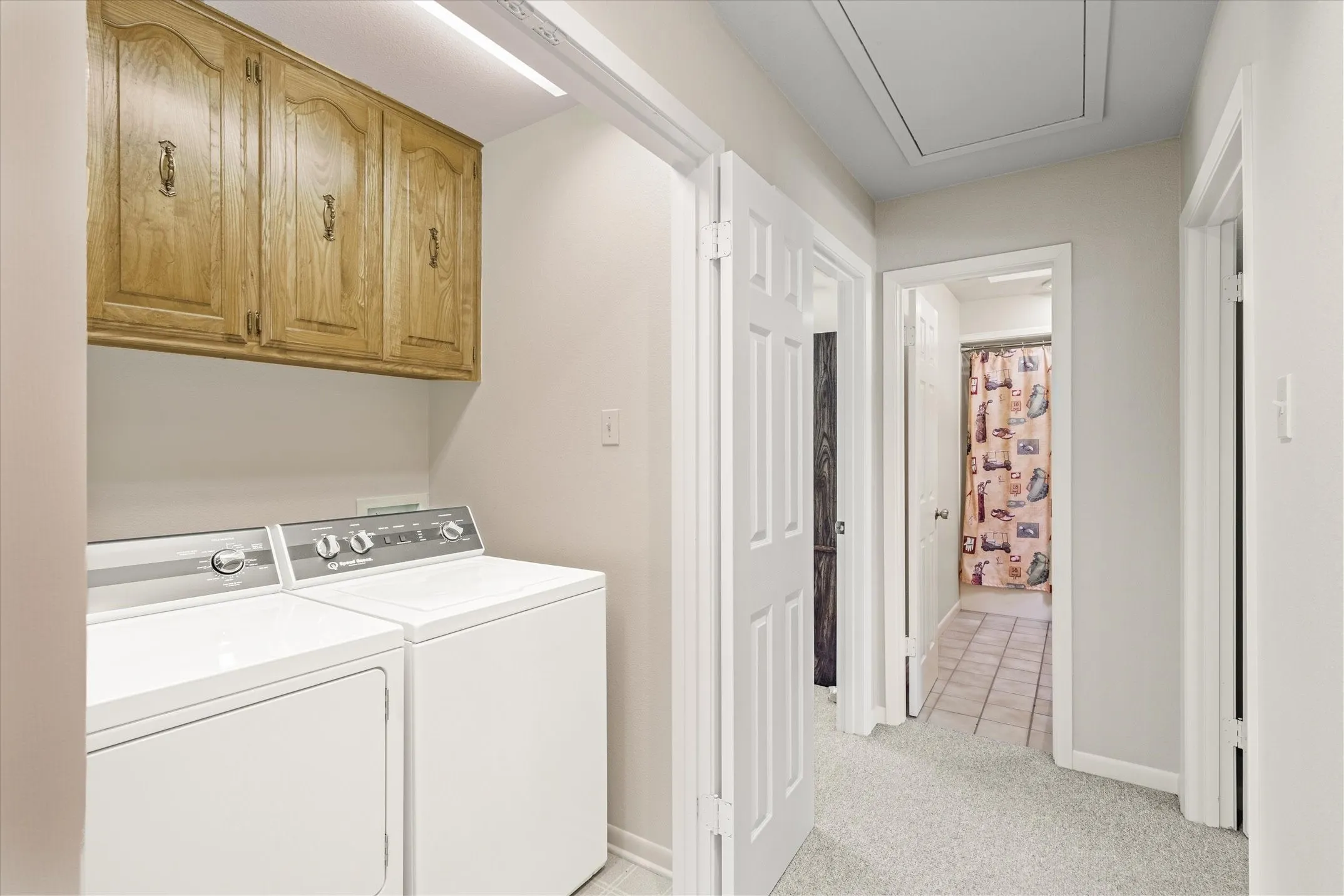 Single Family Residence For Sale in Wood County , 257 Peaceful Woods Trail, Holly Lake Ranch, Texas 75765, 3 Bedroom, 2 Bathroom, 3 Garage spaces, 1,996 Sqft, built in 1985, Preowned, mls#21063913, Real Estate Agent in Holly Lake Ranch, Homes For Sale in Wood county, Homes For Sale in Holly Lake Ranch, Realtor in Holly Lake Ranch Texas, Real Estate Brokerage Independent Realty Texas, Luminita Cordes Realtor