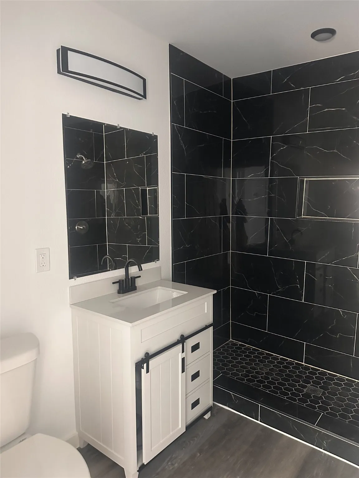 Single Family Residence For Sale in Kaufman County , 824 N Virginia Street, Terrell, Texas 75160, 3 Bedroom, 1 Bathroom, Garage spaces, 1,128 Sqft, built in 1926, mls#21072764, Real Estate Agent in Terrell, Homes For Sale in Kaufman county, Homes For Sale in Terrell, Realtor in Terrell Texas, Real Estate Brokerage Independent Realty Texas, Luminita Cordes Realtor