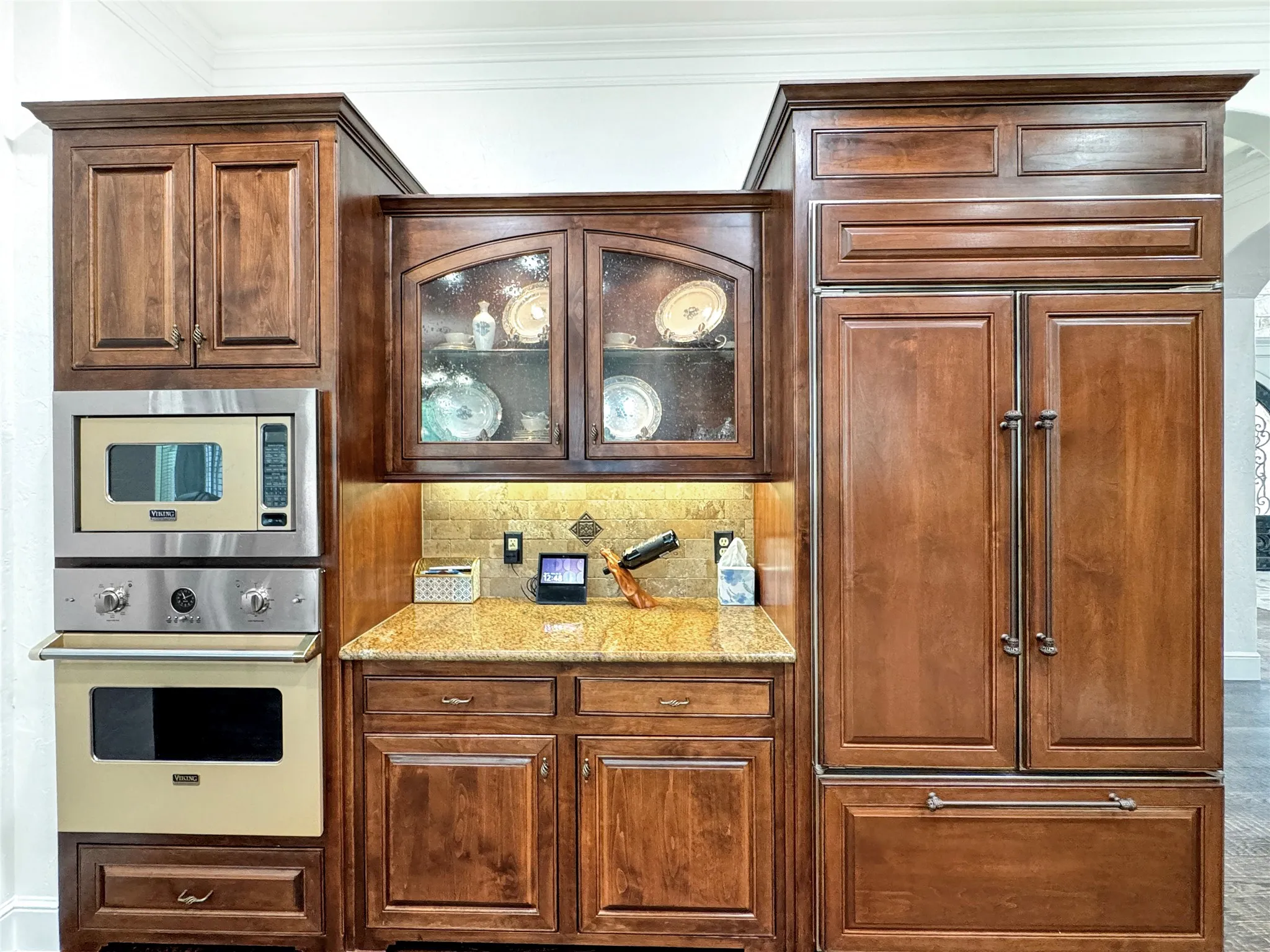 Single Family Residence For Sale in Denton County , 6565 Rockridge Trail, Aubrey, Texas 76227, 4 Bedroom, 6 Bathroom, 3 Garage spaces, 6,595 Sqft, built in 2010, mls#21073173, Real Estate Agent in Aubrey, Homes For Sale in Denton county, Homes For Sale in Aubrey, Realtor in Aubrey Texas, Real Estate Brokerage Independent Realty Texas, Luminita Cordes Realtor