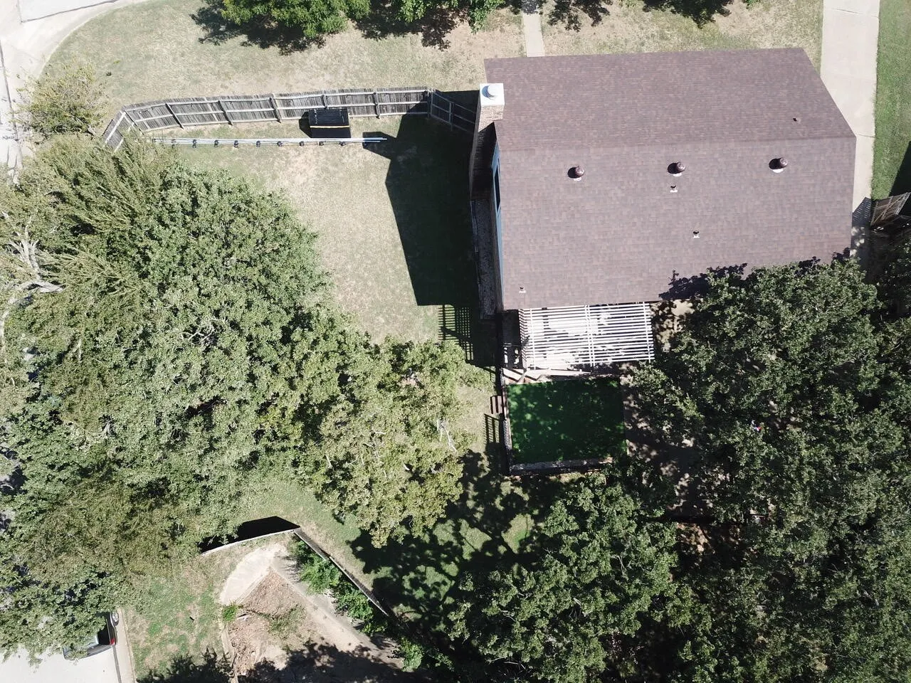 Aerial view of property and surrounding area