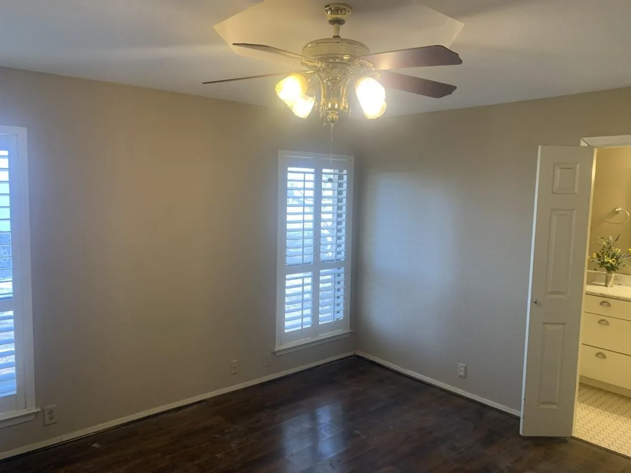 Single Family Residence For Rent in Collin County , 2030 Milrany Lane, Melissa, Texas 75454, 3 Bedroom, 3 Bathroom, Garage spaces, 1,939 Sqft, built in 1982, Preowned, mls#21073396, Real Estate Agent in Melissa, Homes For Rent in Collin county, Homes For Rent in Melissa, Realtor in Melissa Texas, Real Estate Brokerage Independent Realty Texas, Luminita Cordes Realtor