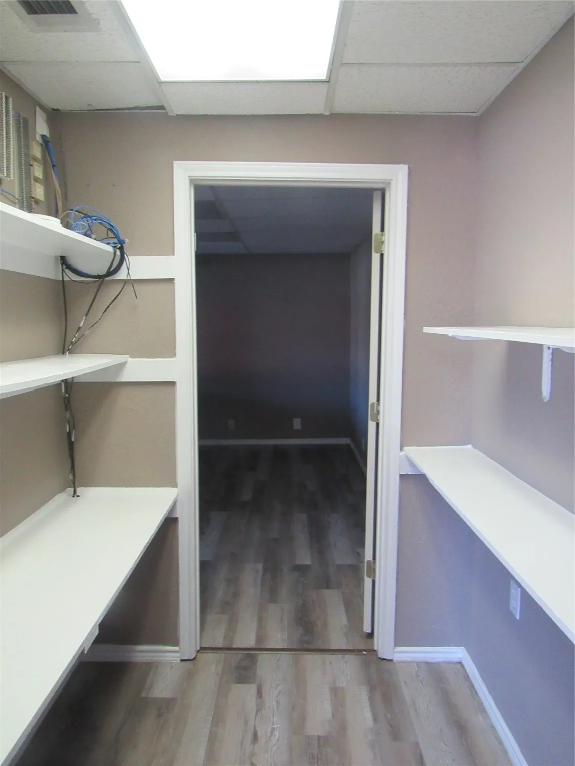 Office For Sale in Fannin County , 1802 N Center Street, Bonham, Texas 75418, 0, 0, Garage spaces, 0 Sqft, built in 1973, Preowned, mls#21068655, Real Estate Agent in Bonham, Homes For Sale in Fannin county, Homes For Sale in Bonham, Realtor in Bonham Texas, Real Estate Brokerage Independent Realty Texas, Luminita Cordes Realtor