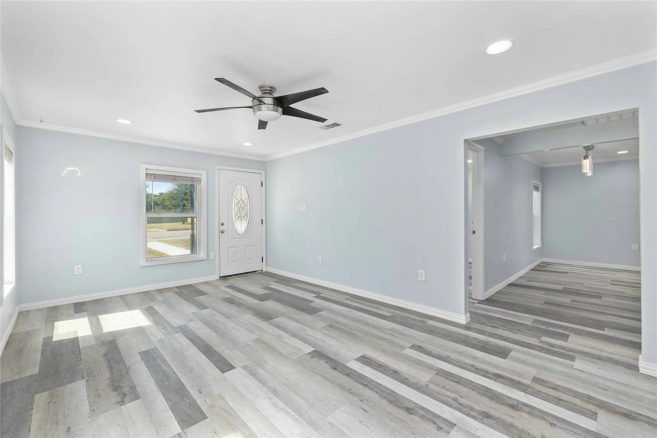 Single Family Residence For Sale in Brown County , 1620 Vincent Street, Brownwood, Texas 76801, 3 Bedroom, 1 Bathroom, Garage spaces, 1,343 Sqft, built in 2023, Preowned, mls#21073481, Real Estate Agent in Brownwood, Homes For Sale in Brown county, Homes For Sale in Brownwood, Realtor in Brownwood Texas, Real Estate Brokerage Independent Realty Texas, Luminita Cordes Realtor