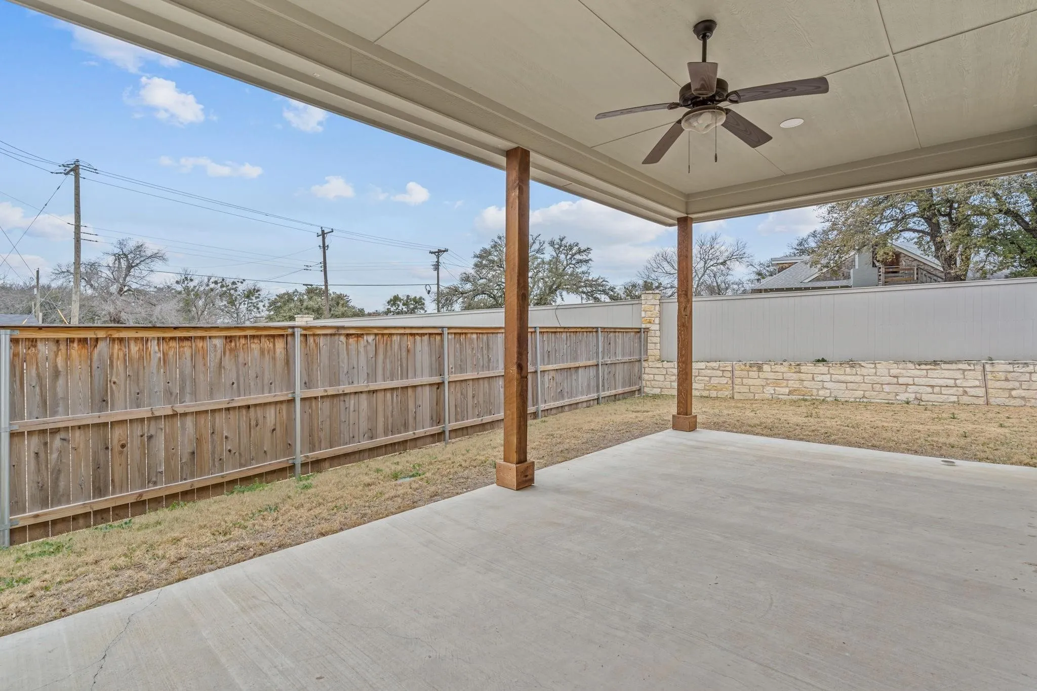 Townhouse For Rent in Parker County , 109 Maddox Place, Aledo, Texas 76008, 4 Bedroom, 4 Bathroom, 2 Garage spaces, 2,534 Sqft, built in 2021, mls#21073633, Real Estate Agent in Aledo, Homes For Rent in Parker county, Homes For Rent in Aledo, Realtor in Aledo Texas, Real Estate Brokerage Independent Realty Texas, Luminita Cordes Realtor