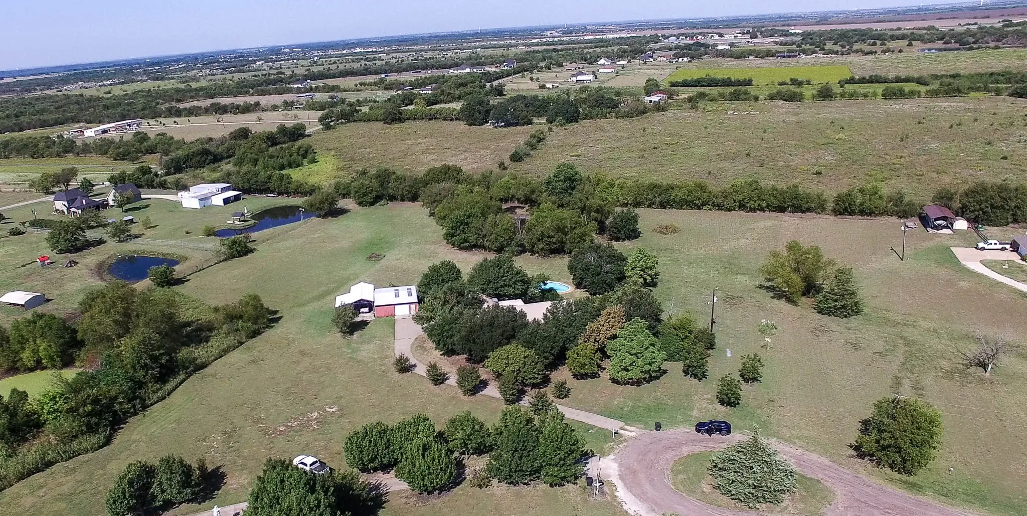 Single Family Residence For Sale in Kaufman County , 1194 Cedar Lane, Kaufman, Texas 75142, 3 Bedroom, 2 Bathroom, 1 Garage spaces, 2,648 Sqft, built in 1994, mls#21072042, Real Estate Agent in Kaufman, Homes For Sale in Kaufman county, Homes For Sale in Kaufman, Realtor in Kaufman Texas, Real Estate Brokerage Independent Realty Texas, Luminita Cordes Realtor