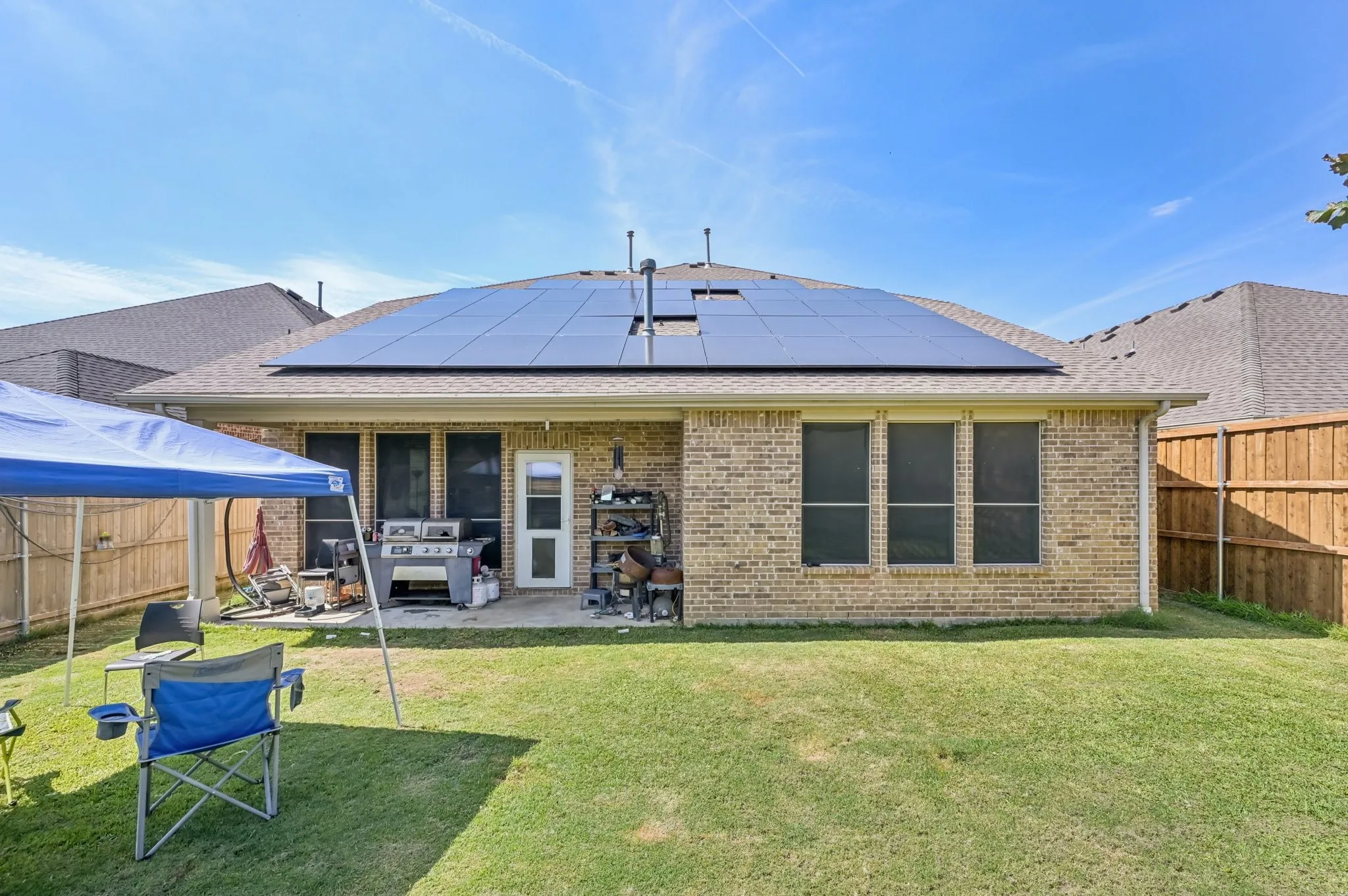 Single Family Residence For Sale in Denton County , 3445 Bluewater Drive, Little Elm, Texas 75068, 5 Bedroom, 4 Bathroom, 2 Garage spaces, 3,690 Sqft, built in 2015, Preowned, mls#21068668, Real Estate Agent in Little Elm, Homes For Sale in Denton county, Homes For Sale in Little Elm, Realtor in Little Elm Texas, Real Estate Brokerage Independent Realty Texas, Luminita Cordes Realtor