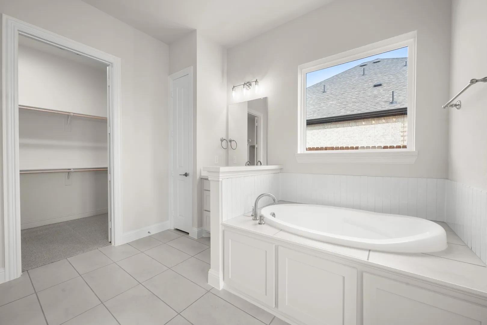 19_5410 Rowlan- Primary Suite-5