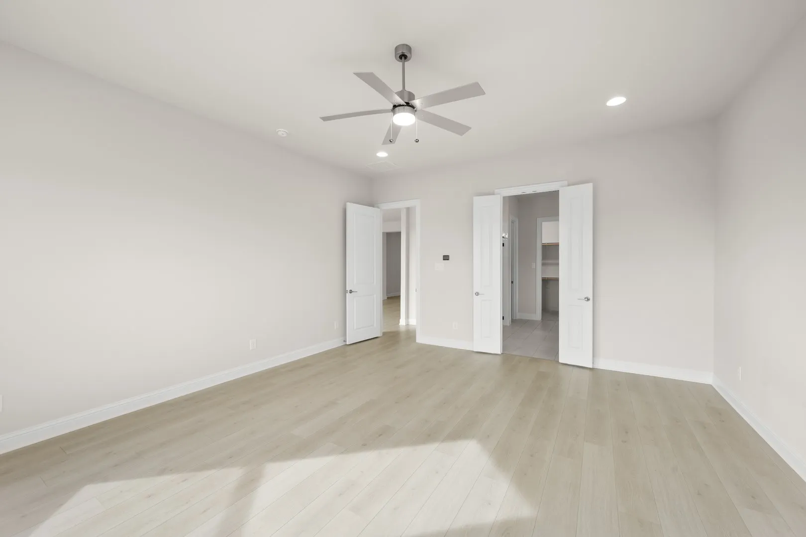 16_5410 Rowlan- Primary Suite-2