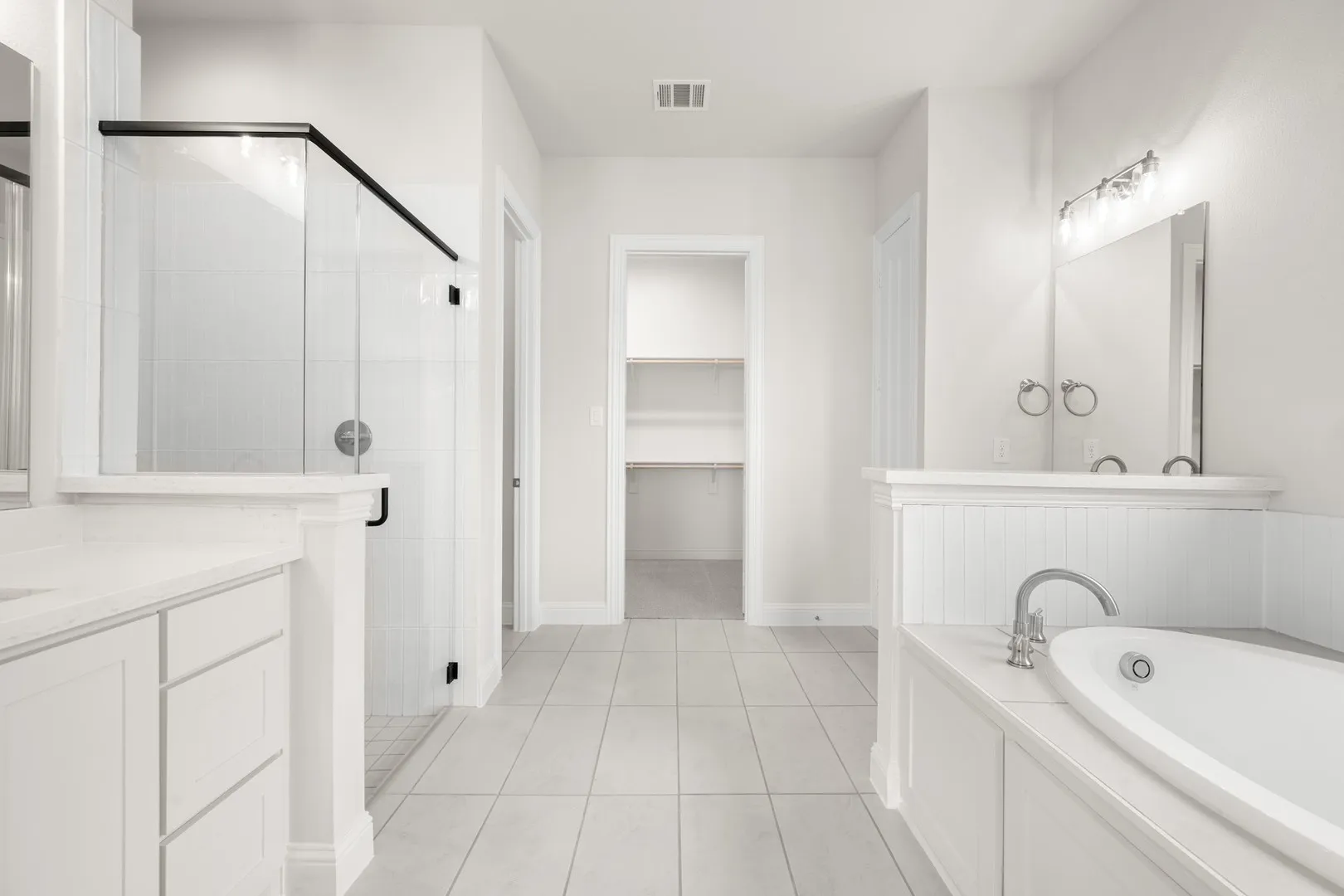 17_5410 Rowlan- Primary Suite-3