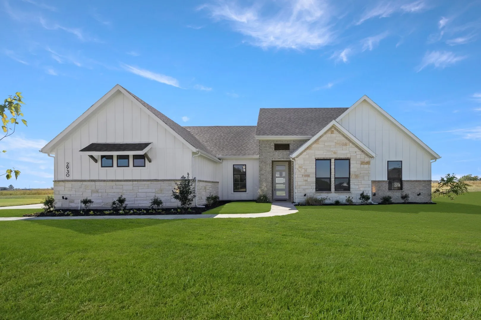 Single Family Residence For Sale in Ellis County , 2930 Stella Rose Court, Waxahachie, Texas 75165, 4 Bedroom, 3 Bathroom, 3 Garage spaces, 2,442 Sqft, built in 2025, New Construction - Complete, mls#21074290, Real Estate Agent in Waxahachie, Homes For Sale in Ellis county, Homes For Sale in Waxahachie, Realtor in Waxahachie Texas, Real Estate Brokerage Independent Realty Texas, Luminita Cordes Realtor