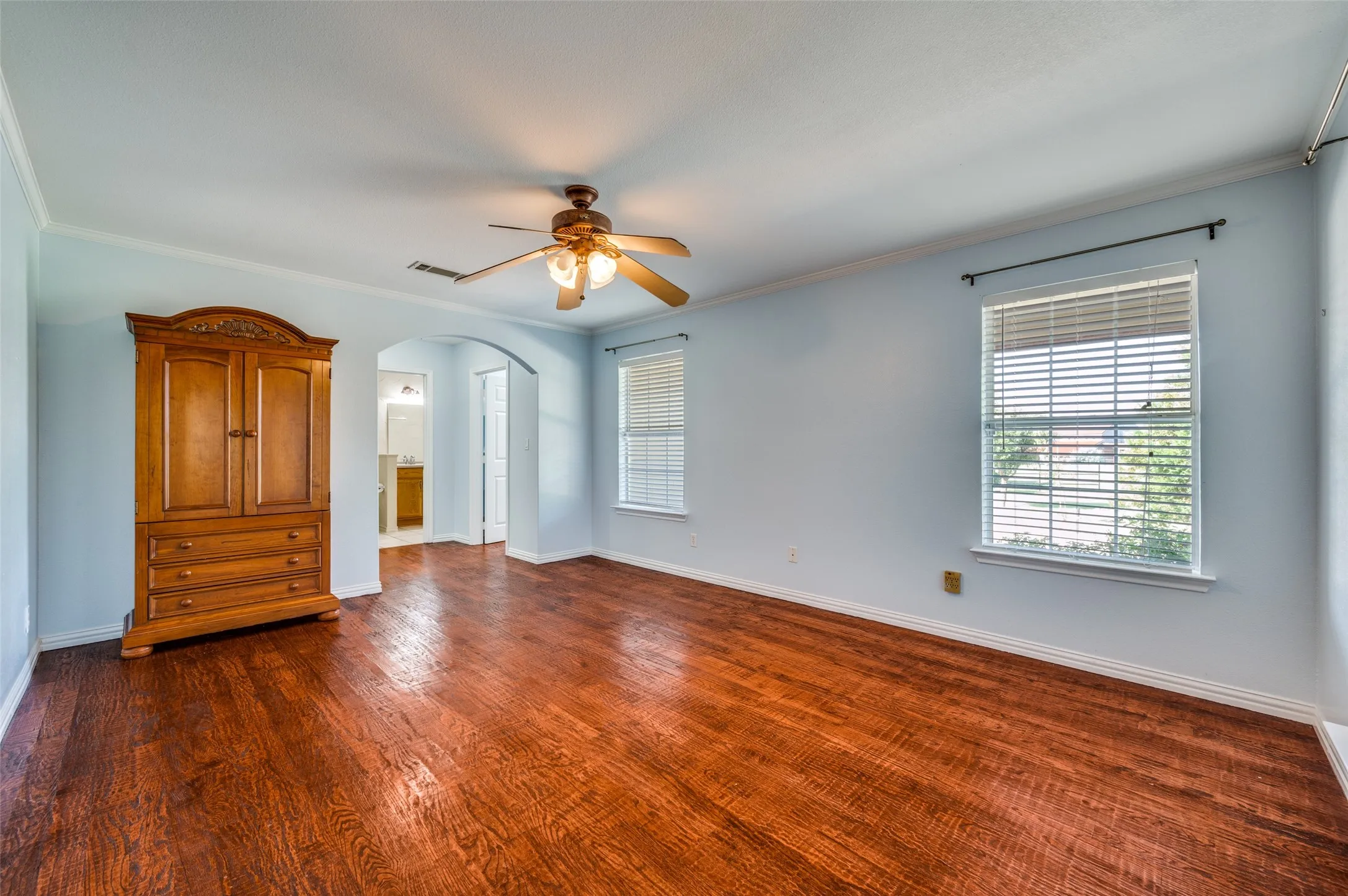 Single Family Residence For Sale in Collin County , 7889 County Road 134, Celina, Texas 75009, 3 Bedroom, 3 Bathroom, 4 Garage spaces, 3,334 Sqft, built in 2002, Preowned, mls#21071332, Real Estate Agent in Celina, Homes For Sale in Collin county, Homes For Sale in Celina, Realtor in Celina Texas, Real Estate Brokerage Independent Realty Texas, Luminita Cordes Realtor