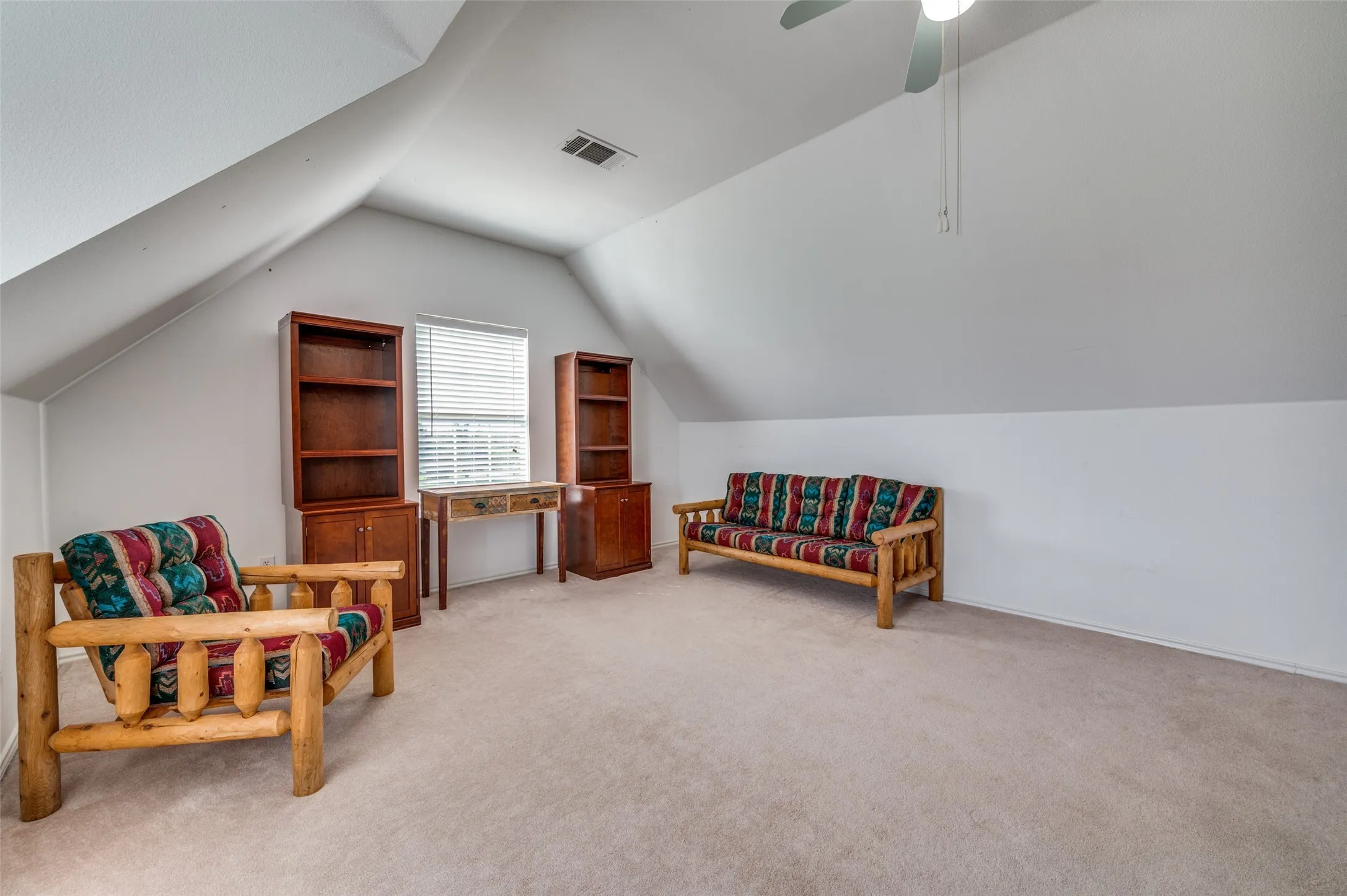 Single Family Residence For Sale in Collin County , 7889 County Road 134, Celina, Texas 75009, 3 Bedroom, 3 Bathroom, 4 Garage spaces, 3,334 Sqft, built in 2002, Preowned, mls#21071332, Real Estate Agent in Celina, Homes For Sale in Collin county, Homes For Sale in Celina, Realtor in Celina Texas, Real Estate Brokerage Independent Realty Texas, Luminita Cordes Realtor