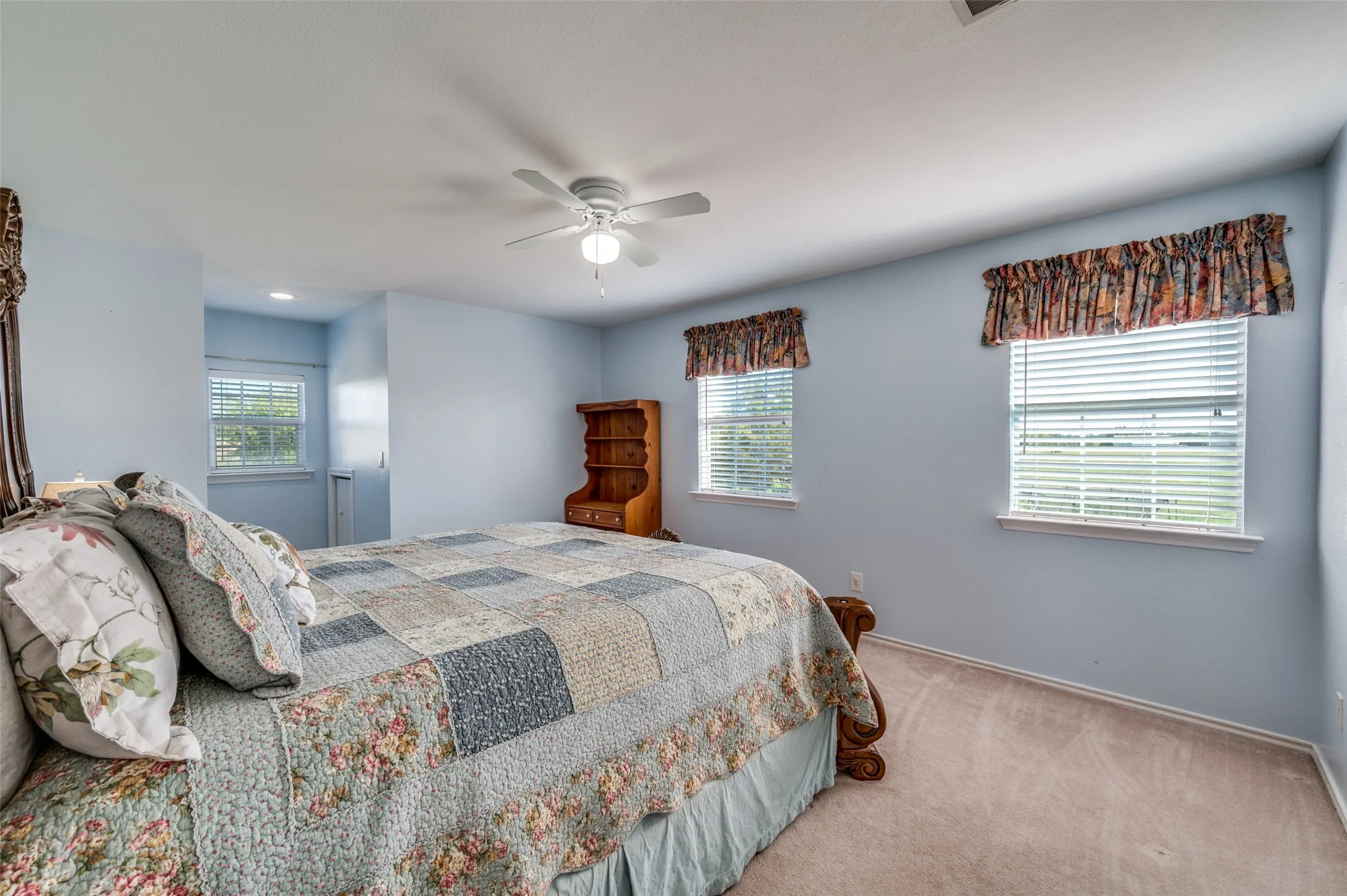Single Family Residence For Sale in Collin County , 7889 County Road 134, Celina, Texas 75009, 3 Bedroom, 3 Bathroom, 4 Garage spaces, 3,334 Sqft, built in 2002, Preowned, mls#21071332, Real Estate Agent in Celina, Homes For Sale in Collin county, Homes For Sale in Celina, Realtor in Celina Texas, Real Estate Brokerage Independent Realty Texas, Luminita Cordes Realtor
