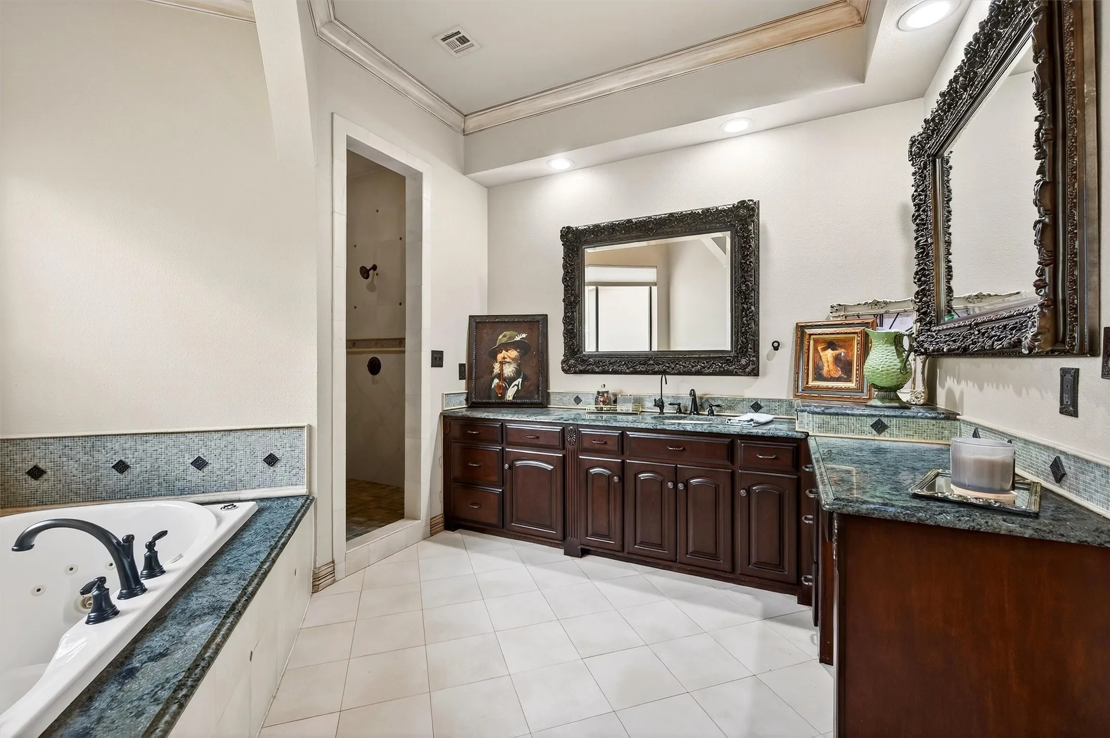 Primary Ensuite Bathroom with Vanity Space