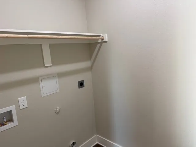 Single Family Residence For Sale in Grayson County , 309 Garland Road, Bells, Texas 75414, 3 Bedroom, 2 Bathroom, 2 Garage spaces, 1,467 Sqft, built in 2025, New Construction - Complete, mls#21074923, Real Estate Agent in Bells, Homes For Sale in Grayson county, Homes For Sale in Bells, Realtor in Bells Texas, Real Estate Brokerage Independent Realty Texas, Luminita Cordes Realtor