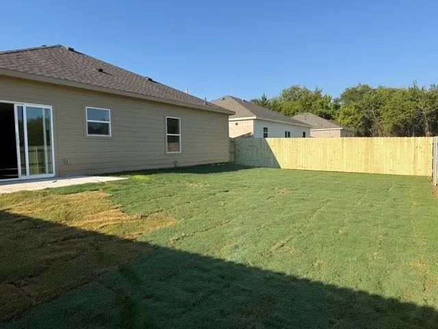 Single Family Residence For Sale in Grayson County , 309 Garland Road, Bells, Texas 75414, 3 Bedroom, 2 Bathroom, 2 Garage spaces, 1,467 Sqft, built in 2025, New Construction - Complete, mls#21074923, Real Estate Agent in Bells, Homes For Sale in Grayson county, Homes For Sale in Bells, Realtor in Bells Texas, Real Estate Brokerage Independent Realty Texas, Luminita Cordes Realtor