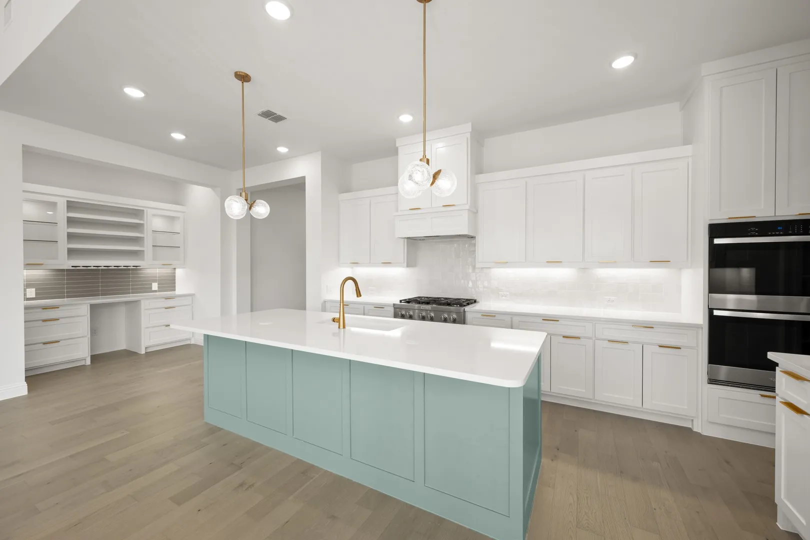 4730 Hawthorn Hills- Kitchen-2