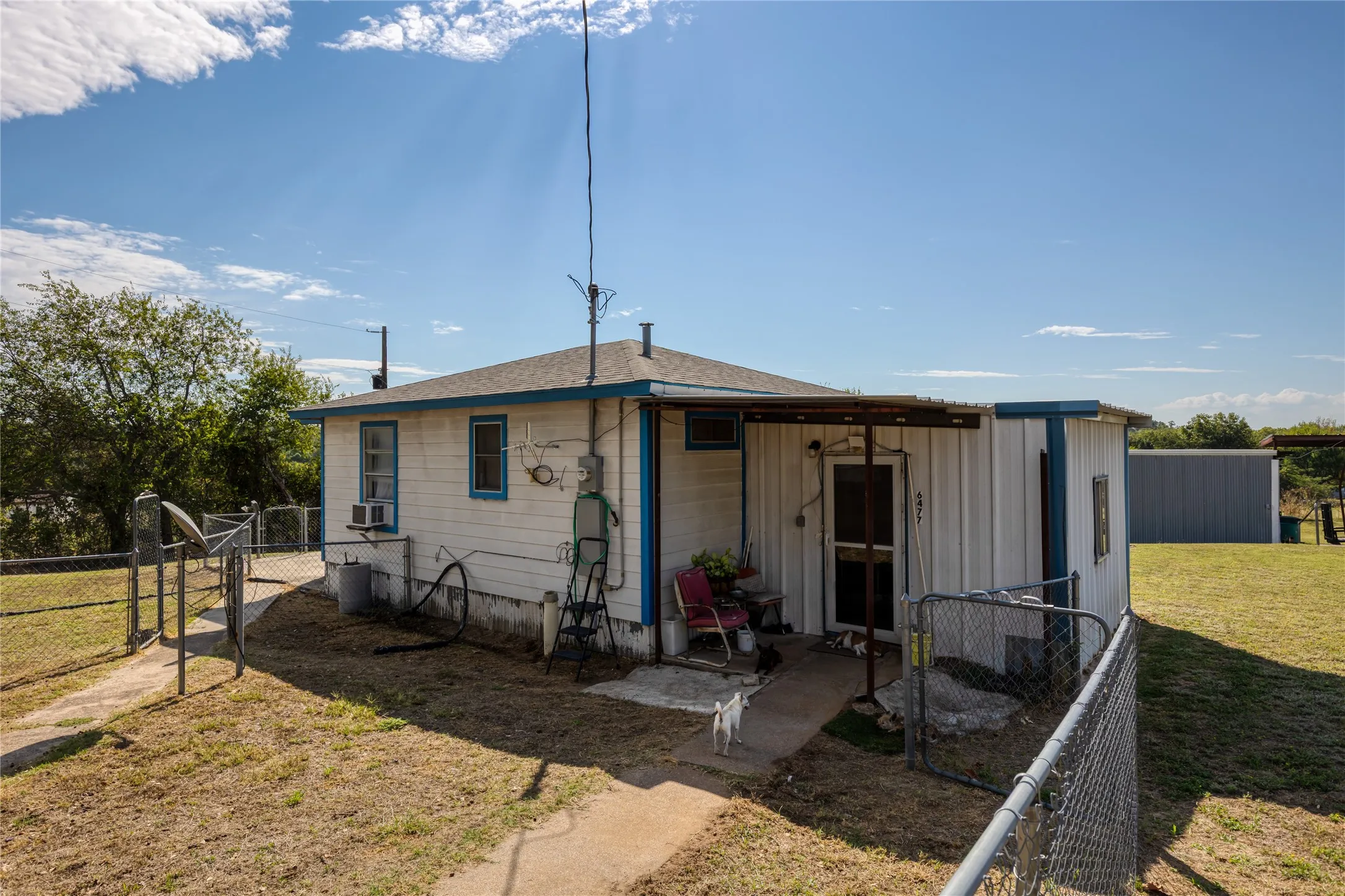For Sale in Parker County , 6473 W Highway 199, Springtown, Texas 76082, 3 Bedroom, 3 Bathroom, Garage spaces, 0 Sqft, built in 0, Unknown, mls#21075214, Real Estate Agent in Springtown, Homes For Sale in Parker county, Homes For Sale in Springtown, Realtor in Springtown Texas, Real Estate Brokerage Independent Realty Texas, Luminita Cordes Realtor