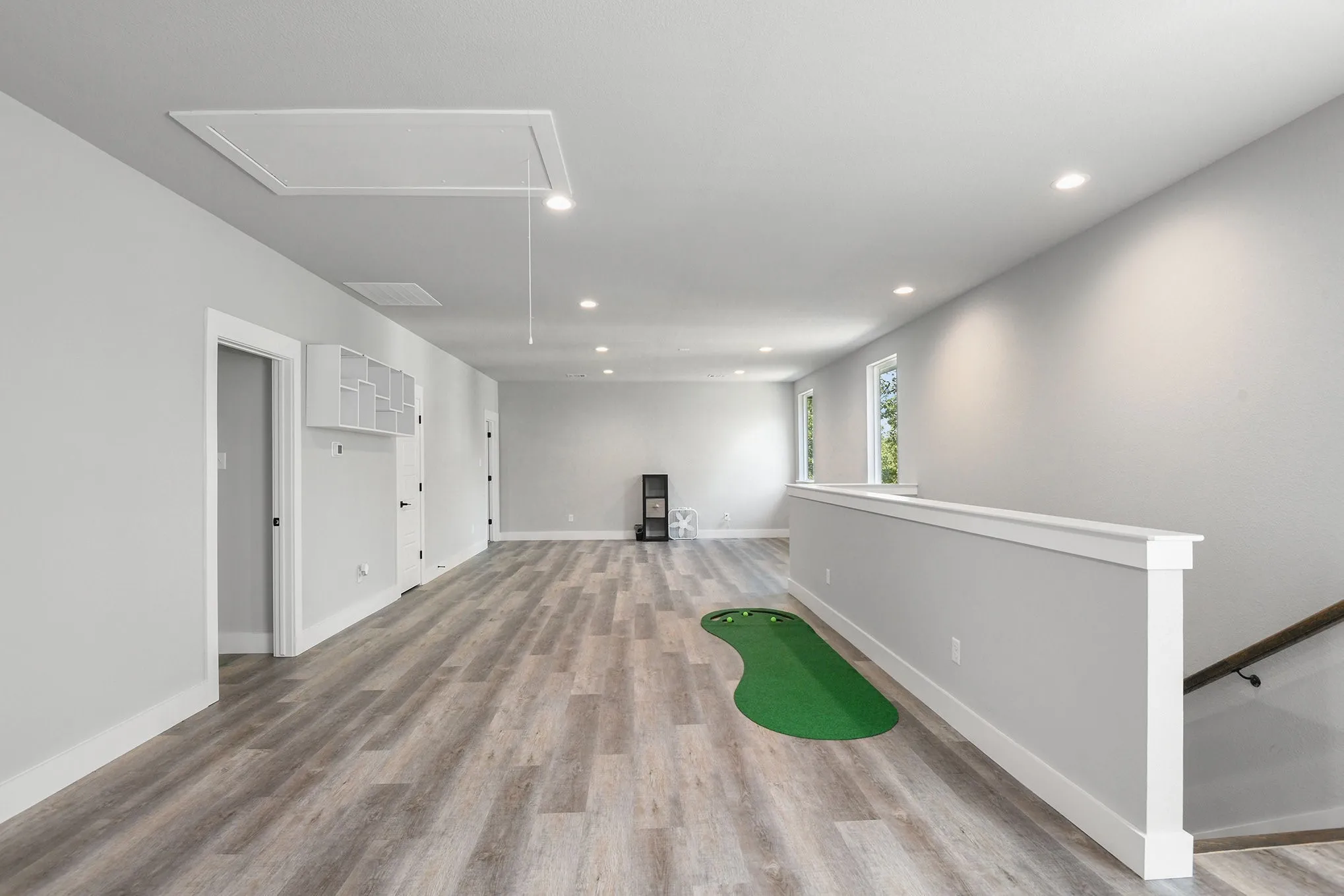 Single Family Residence For Sale in Wise County , 811 County Road 3451, Paradise, Texas 76073, 3 Bedroom, 3 Bathroom, 3 Garage spaces, 2,283 Sqft, built in 2022, Preowned, mls#21072545, Real Estate Agent in Paradise, Homes For Sale in Wise county, Homes For Sale in Paradise, Realtor in Paradise Texas, Real Estate Brokerage Independent Realty Texas, Luminita Cordes Realtor