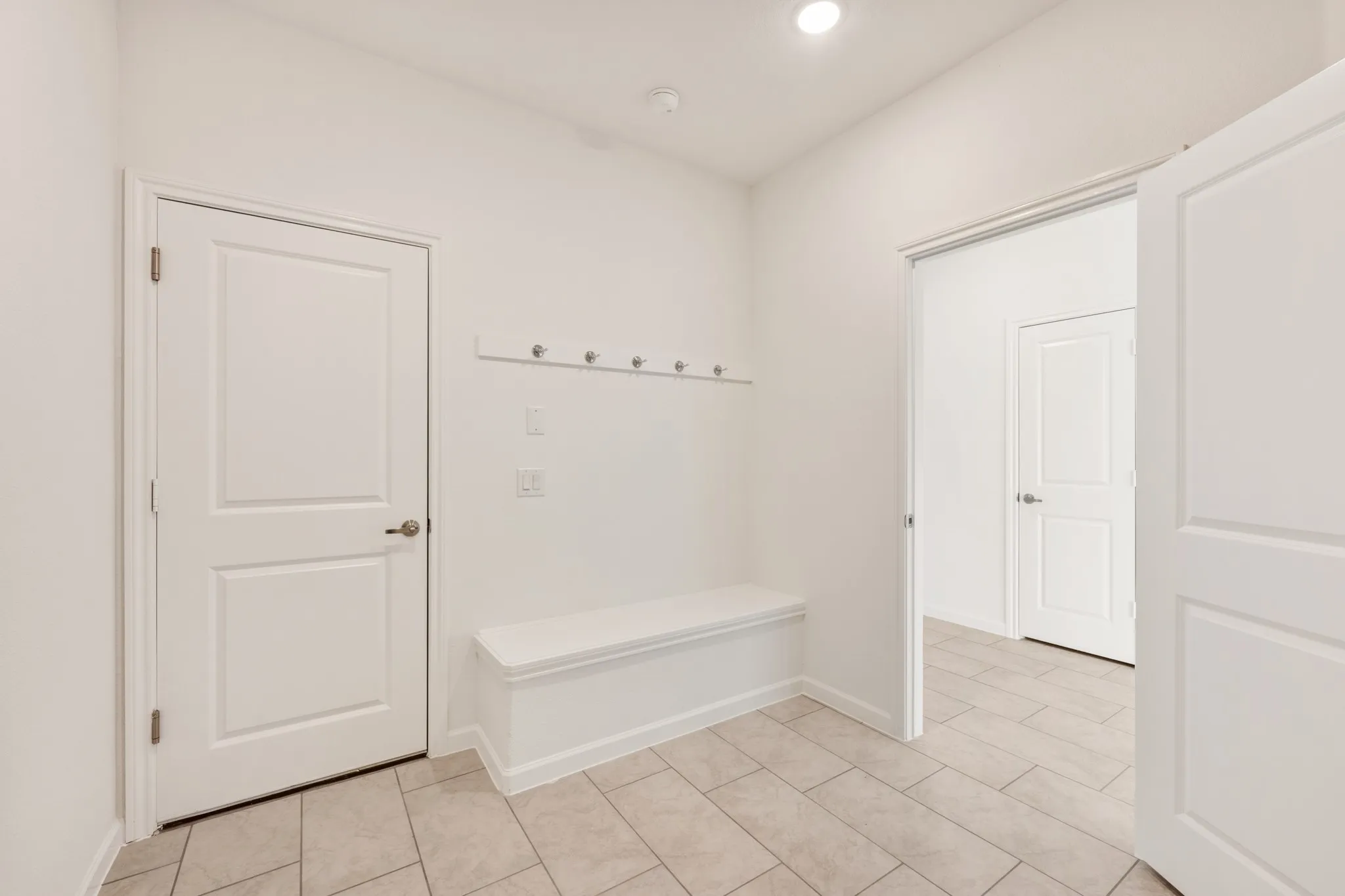 Single Family Residence For Sale in Kaufman County , 3665 Jordan Way, Kaufman, Texas 75142, 3 Bedroom, 2 Bathroom, 2 Garage spaces, 1,672 Sqft, built in 2025, New Construction - Complete, mls#21068843, Real Estate Agent in Kaufman, Homes For Sale in Kaufman county, Homes For Sale in Kaufman, Realtor in Kaufman Texas, Real Estate Brokerage Independent Realty Texas, Luminita Cordes Realtor