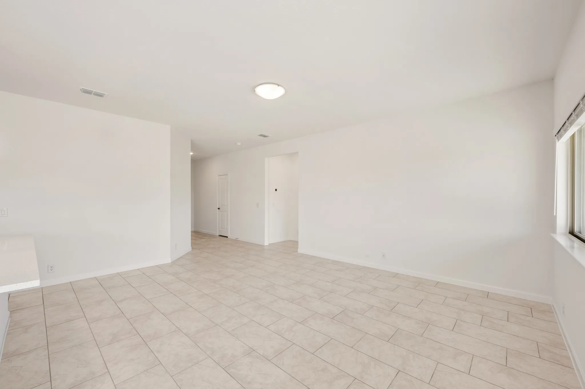 Single Family Residence For Sale in Kaufman County , 3665 Jordan Way, Kaufman, Texas 75142, 3 Bedroom, 2 Bathroom, 2 Garage spaces, 1,672 Sqft, built in 2025, New Construction - Complete, mls#21068843, Real Estate Agent in Kaufman, Homes For Sale in Kaufman county, Homes For Sale in Kaufman, Realtor in Kaufman Texas, Real Estate Brokerage Independent Realty Texas, Luminita Cordes Realtor