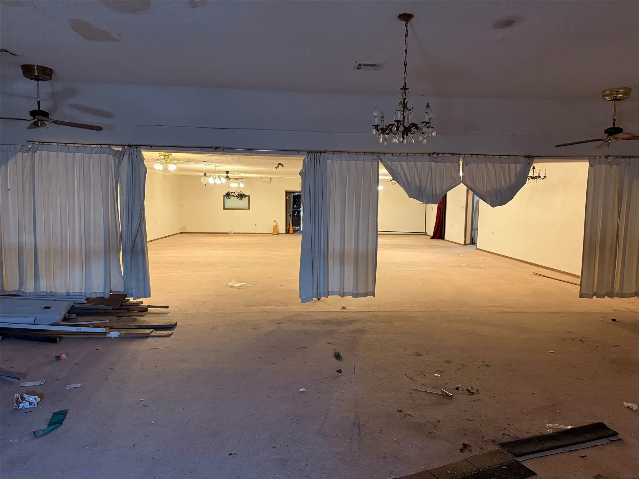 Business For Sale in Mc Lennan County , 601 Ashburn Street, Waco, Texas 76704, 0, 0, Garage spaces, 0 Sqft, built in 1965, Preowned, Price $250,000, mls#21076064, Real Estate Agent in Waco, Homes For Sale in Mc Lennan county, Homes For Sale in Waco, Realtor in Waco Texas, Real Estate Brokerage Independent Realty Texas, Luminita Cordes Realtor