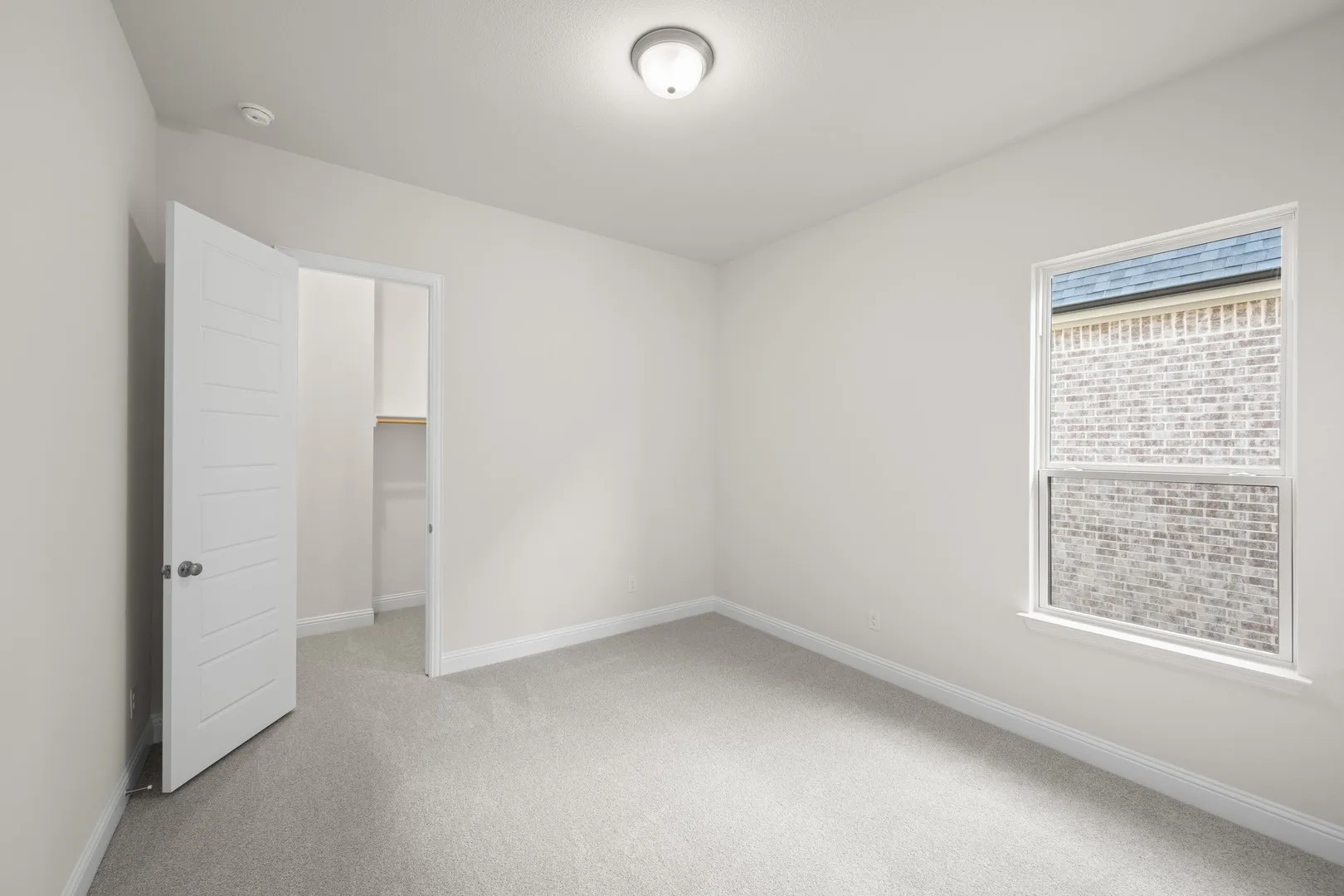 4726 Hawthorn Hills- Bedroom-2