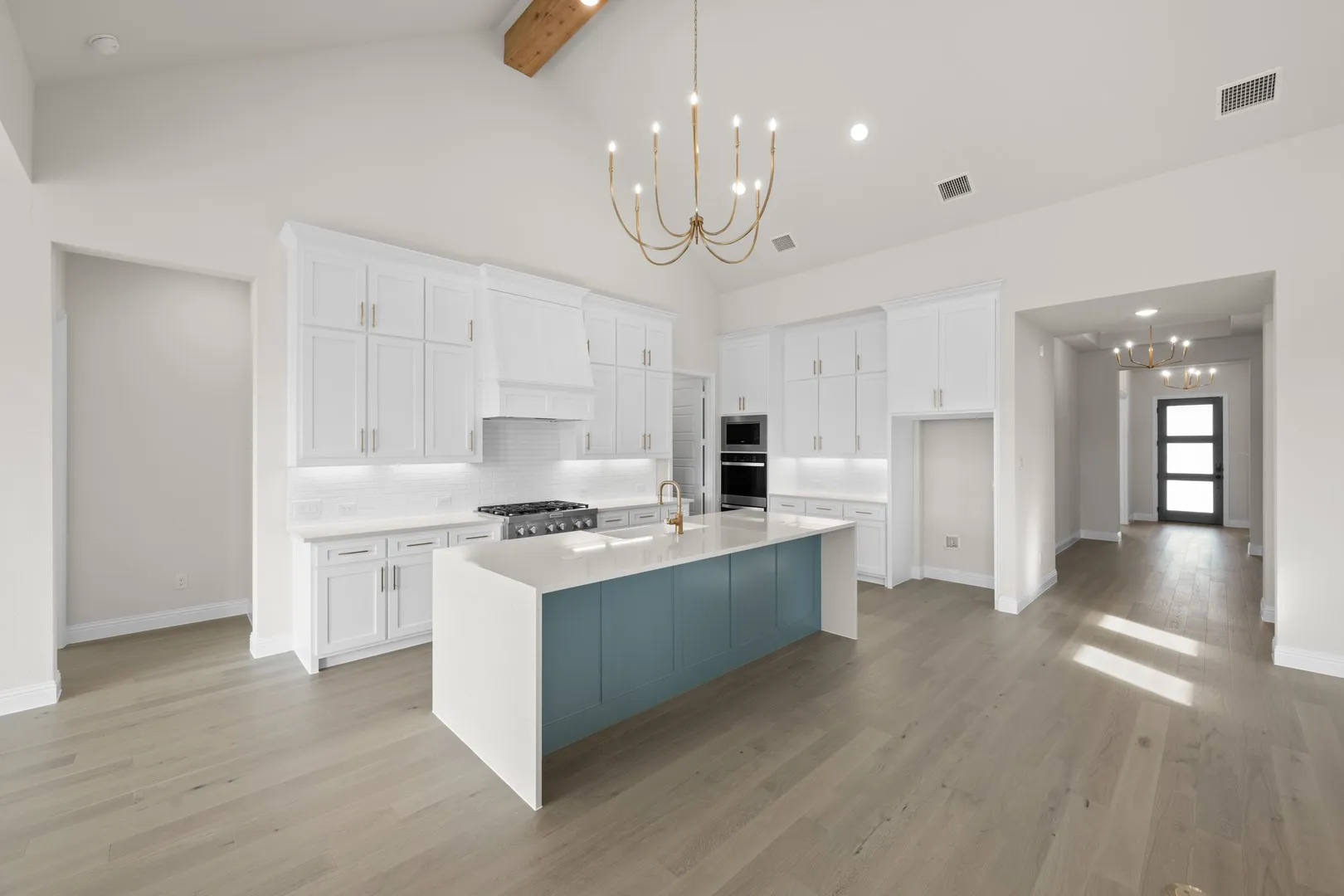 4726 Hawthorn Hills- Kitchen-1
