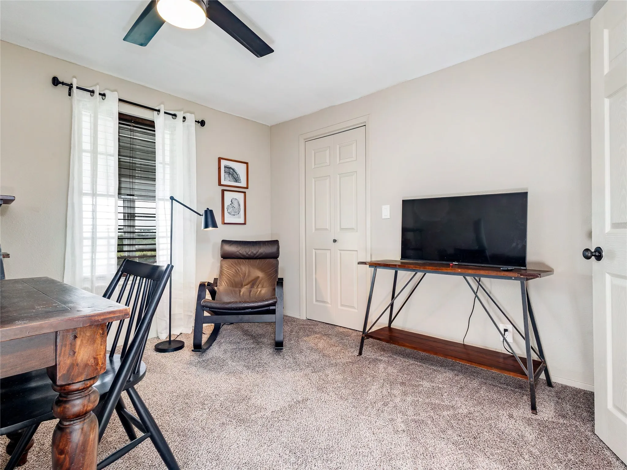 Single Family Residence For Sale in Mills County , 247 Fm 1029 N, Mullin, Texas 76864, 4 Bedroom, 2 Bathroom, 2 Garage spaces, 1,816 Sqft, built in 1890, mls#21075857, Real Estate Agent in Mullin, Homes For Sale in Mills county, Homes For Sale in Mullin, Realtor in Mullin Texas, Real Estate Brokerage Independent Realty Texas, Luminita Cordes Realtor