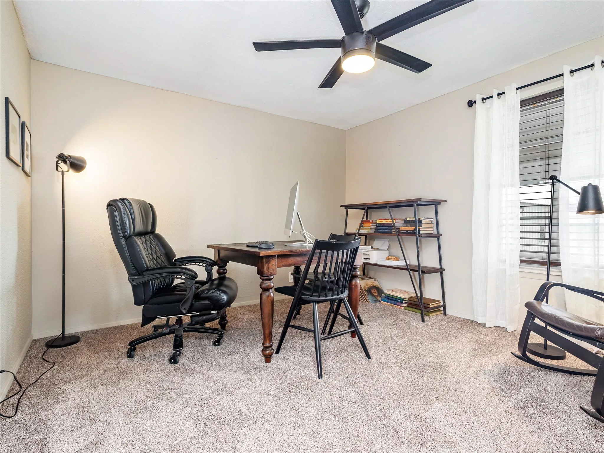 Single Family Residence For Sale in Mills County , 247 Fm 1029 N, Mullin, Texas 76864, 4 Bedroom, 2 Bathroom, 2 Garage spaces, 1,816 Sqft, built in 1890, mls#21075857, Real Estate Agent in Mullin, Homes For Sale in Mills county, Homes For Sale in Mullin, Realtor in Mullin Texas, Real Estate Brokerage Independent Realty Texas, Luminita Cordes Realtor