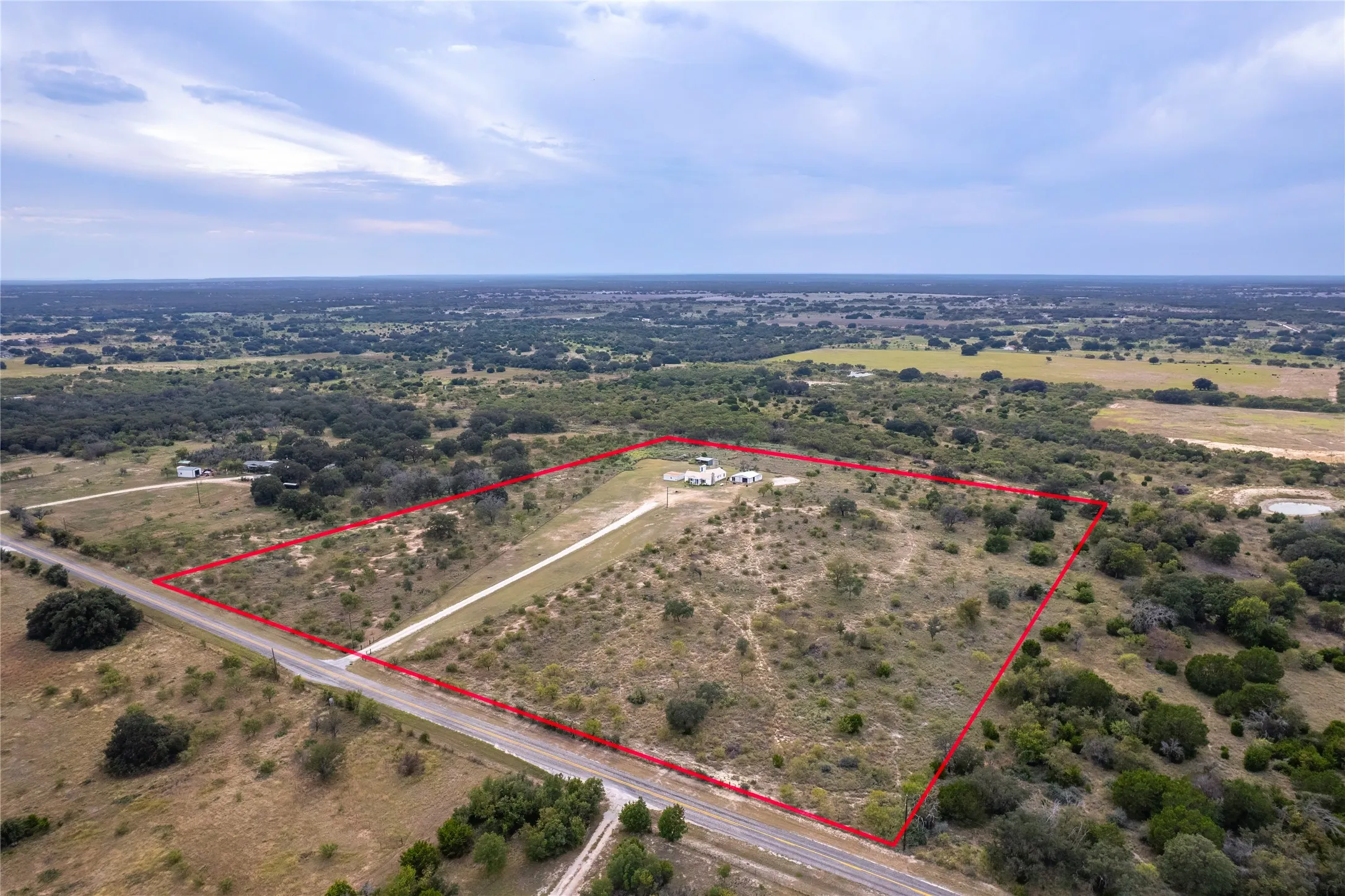 Single Family Residence For Sale in Mills County , 247 Fm 1029 N, Mullin, Texas 76864, 4 Bedroom, 2 Bathroom, 2 Garage spaces, 1,816 Sqft, built in 1890, mls#21075857, Real Estate Agent in Mullin, Homes For Sale in Mills county, Homes For Sale in Mullin, Realtor in Mullin Texas, Real Estate Brokerage Independent Realty Texas, Luminita Cordes Realtor
