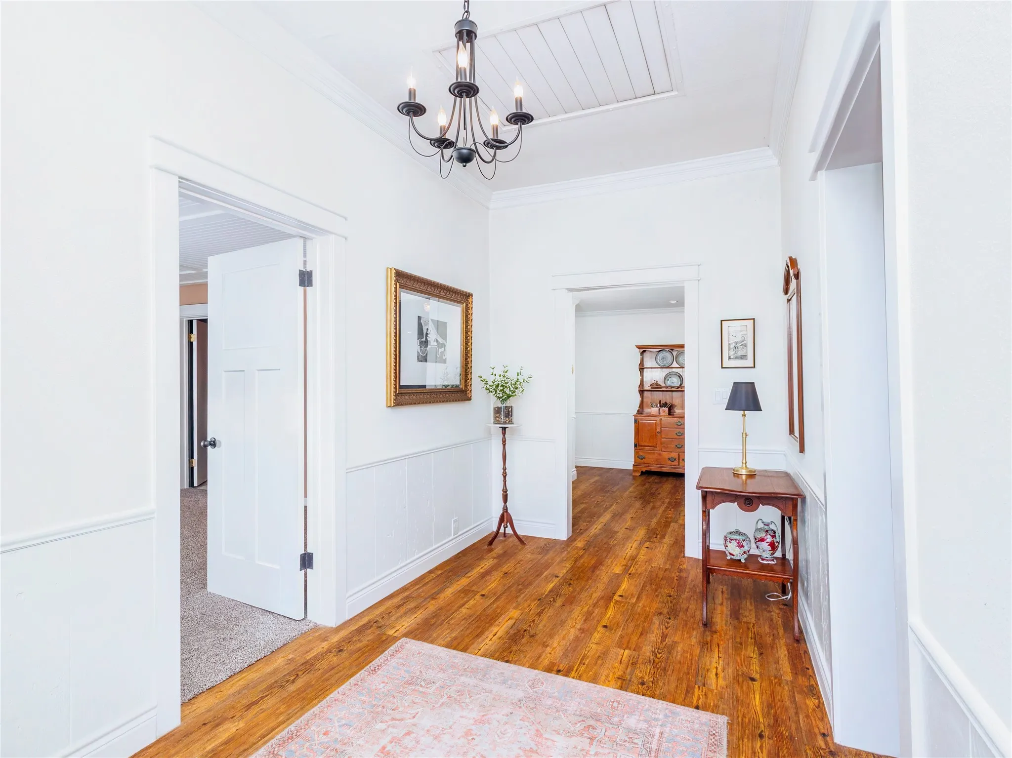 Single Family Residence For Sale in Mills County , 247 Fm 1029 N, Mullin, Texas 76864, 4 Bedroom, 2 Bathroom, 2 Garage spaces, 1,816 Sqft, built in 1890, mls#21075857, Real Estate Agent in Mullin, Homes For Sale in Mills county, Homes For Sale in Mullin, Realtor in Mullin Texas, Real Estate Brokerage Independent Realty Texas, Luminita Cordes Realtor