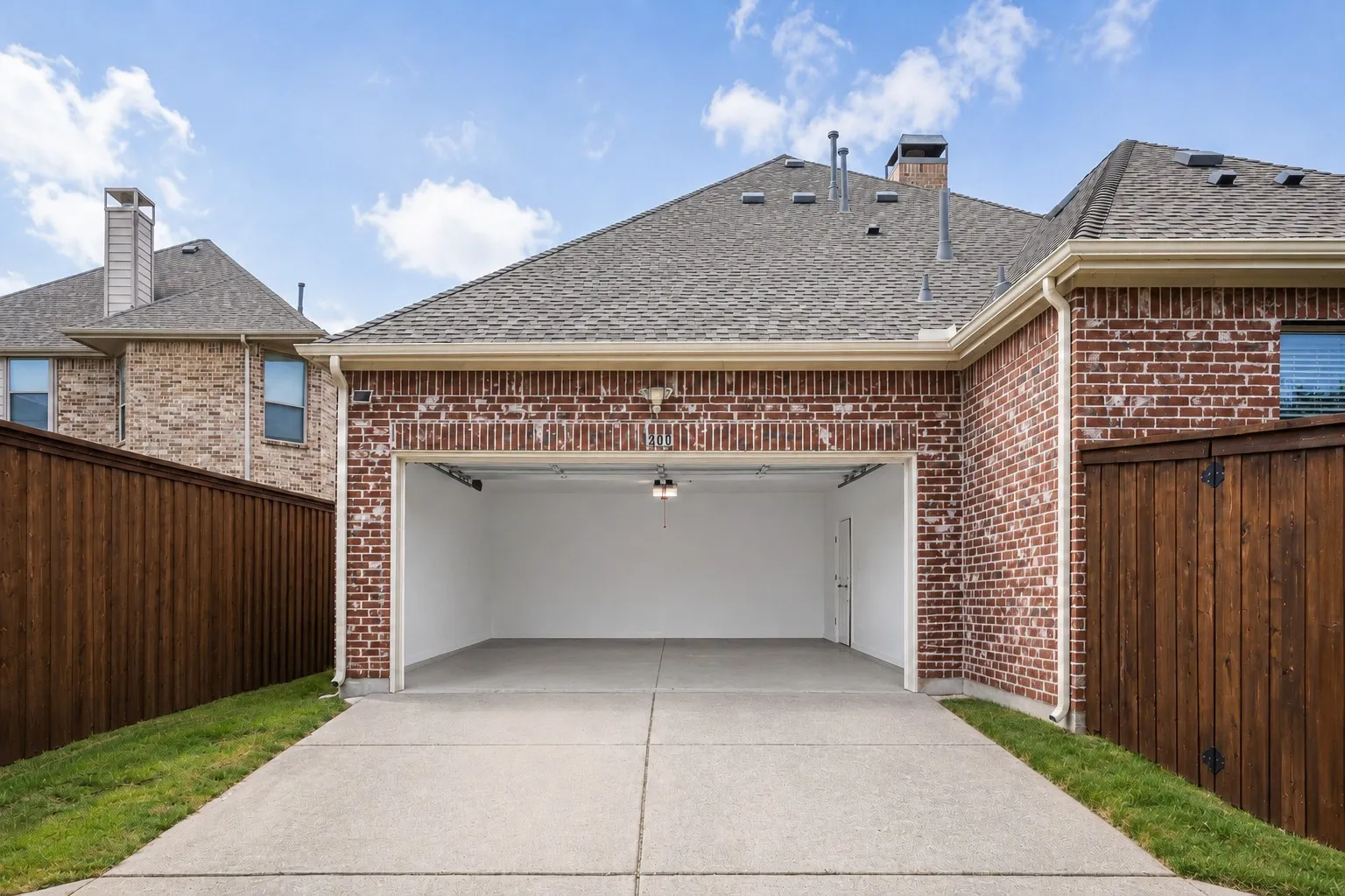 2-Car garage (insulated)