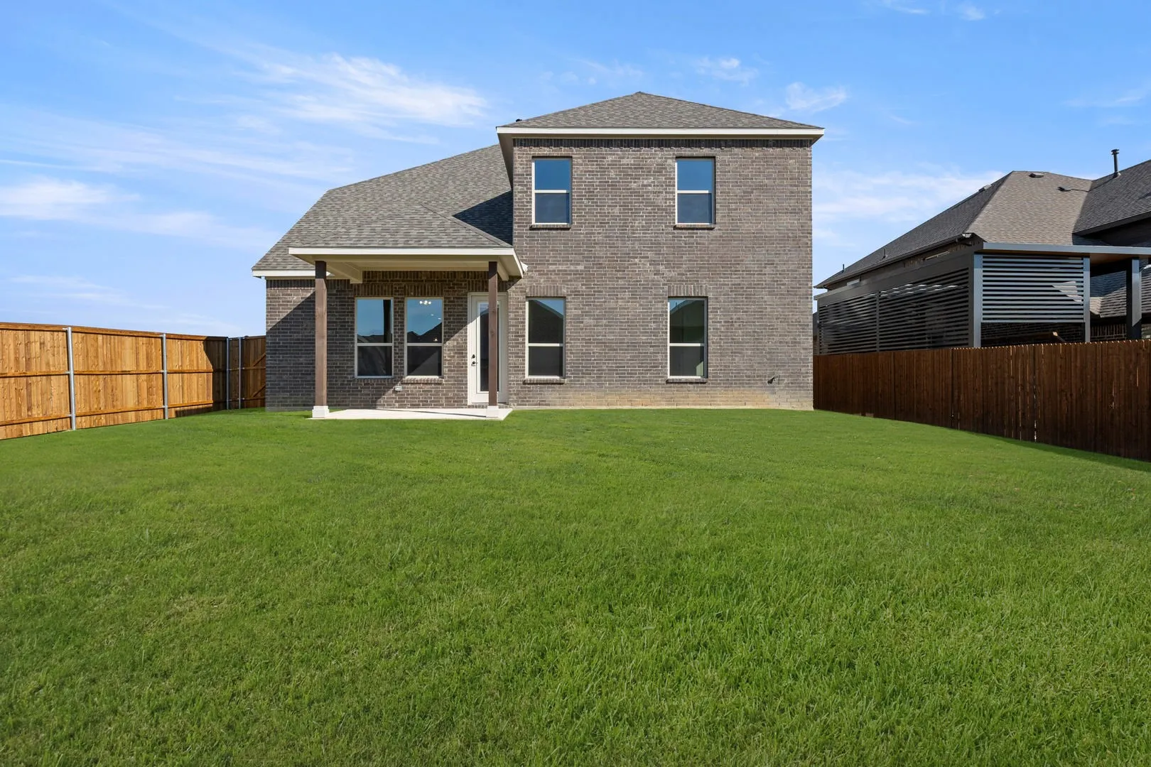 1041 Moss Grove-Back-2