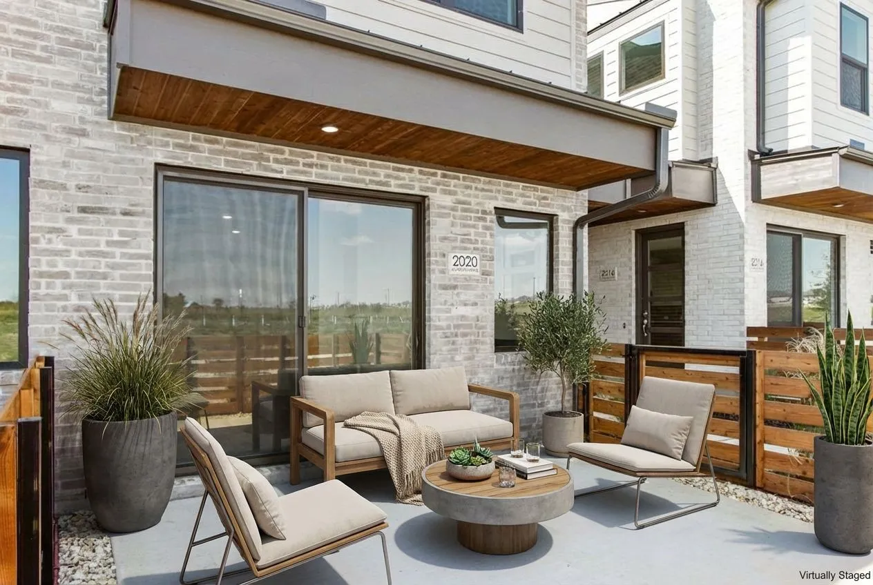 006-2020AldrichRoad-Celina-TX-75009-ExteriorEntry.jpg-SMALL