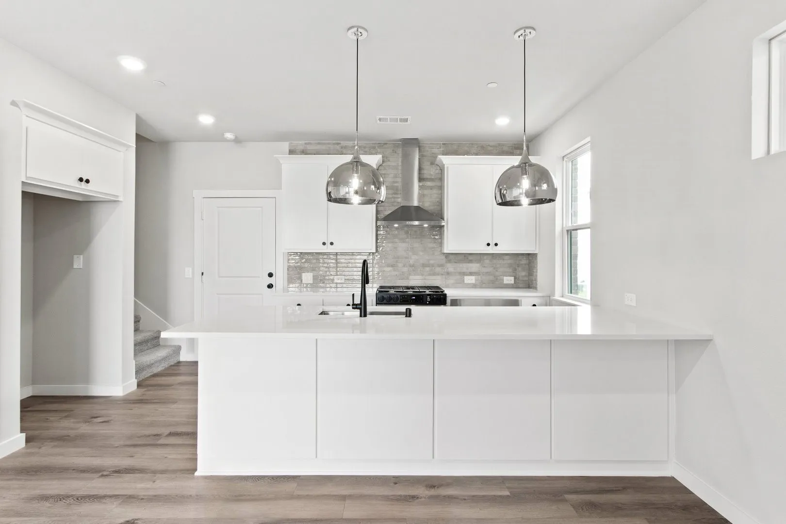 2020 Aldrich Mews kitchen Catalpa (2)