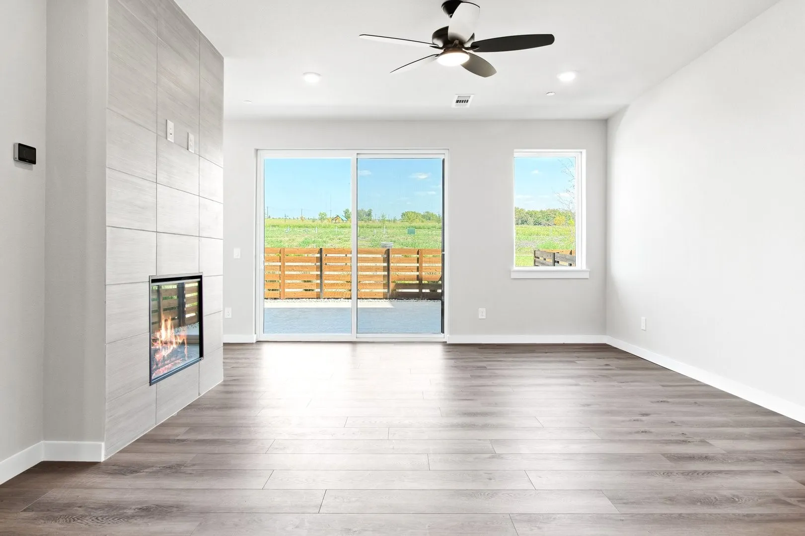 2020 Aldrich Mews living room Catalpa (10)