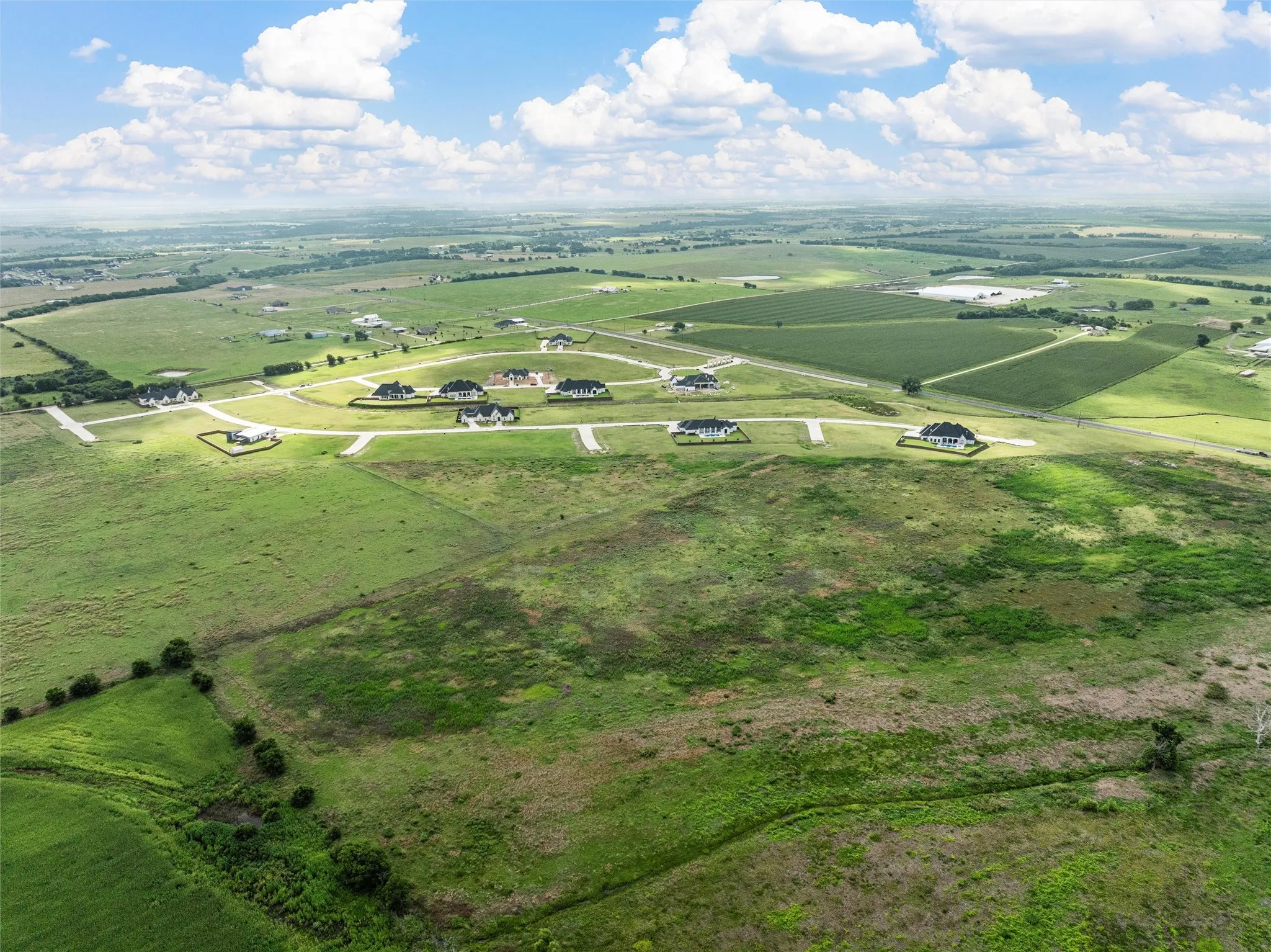 Overview of rural landscape featuring farmland
