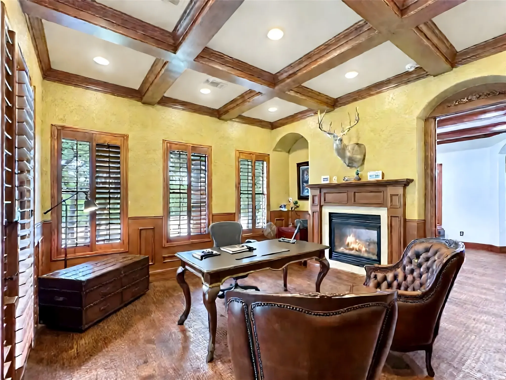 Single Family Residence For Sale in Denton County , 6565 Rockridge, Aubrey, Texas 76227, 4 Bedroom, 6 Bathroom, 3 Garage spaces, 6,595 Sqft, built in 2010, mls#21076939, Real Estate Agent in Aubrey, Homes For Sale in Denton county, Homes For Sale in Aubrey, Realtor in Aubrey Texas, Real Estate Brokerage Independent Realty Texas, Luminita Cordes Realtor