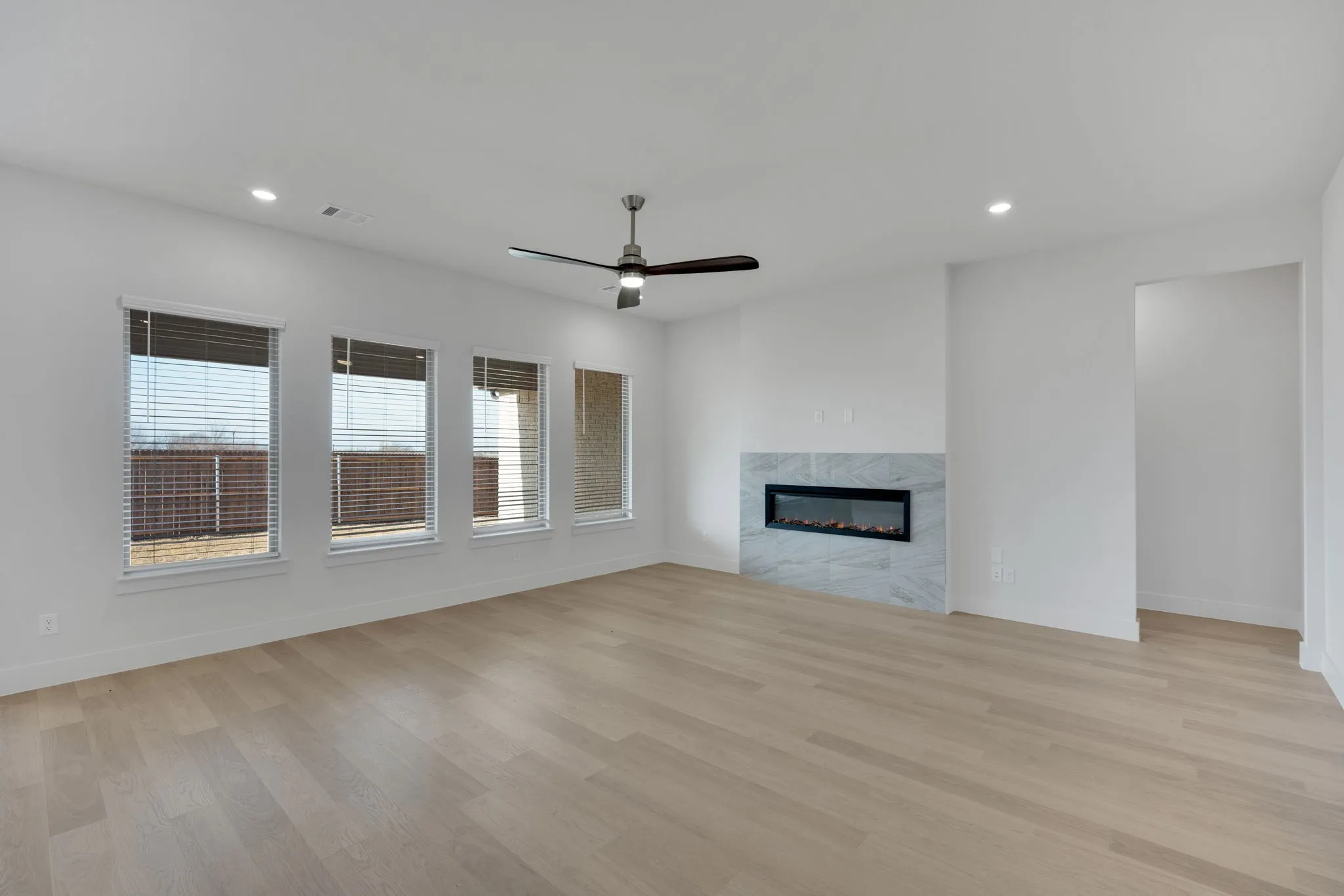 Single Family Residence For Sale in Ellis County , 4308 Laurel Trail, Midlothian, Texas 76065, 4 Bedroom, 3 Bathroom, 2 Garage spaces, 2,521 Sqft, built in 2026, New Construction - Complete, mls#21078113, Real Estate Agent in Midlothian, Homes For Sale in Ellis county, Homes For Sale in Midlothian, Realtor in Midlothian Texas, Real Estate Brokerage Independent Realty Texas, Luminita Cordes Realtor